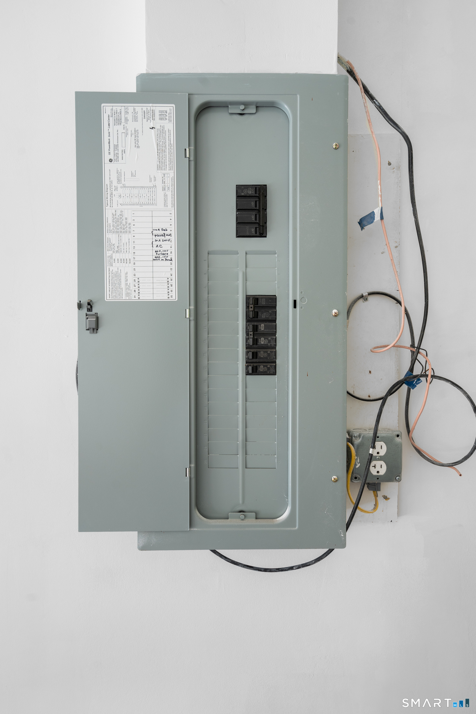 80 Contour Drive photo 31
