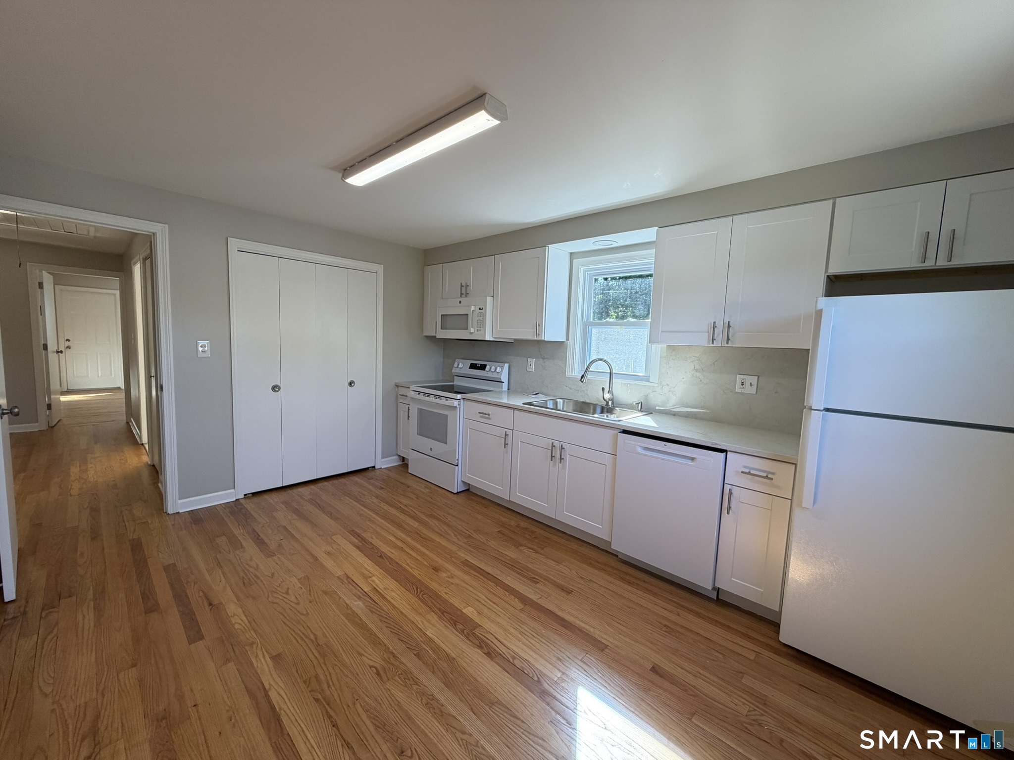 22-Upper Mason Avenue photo 8