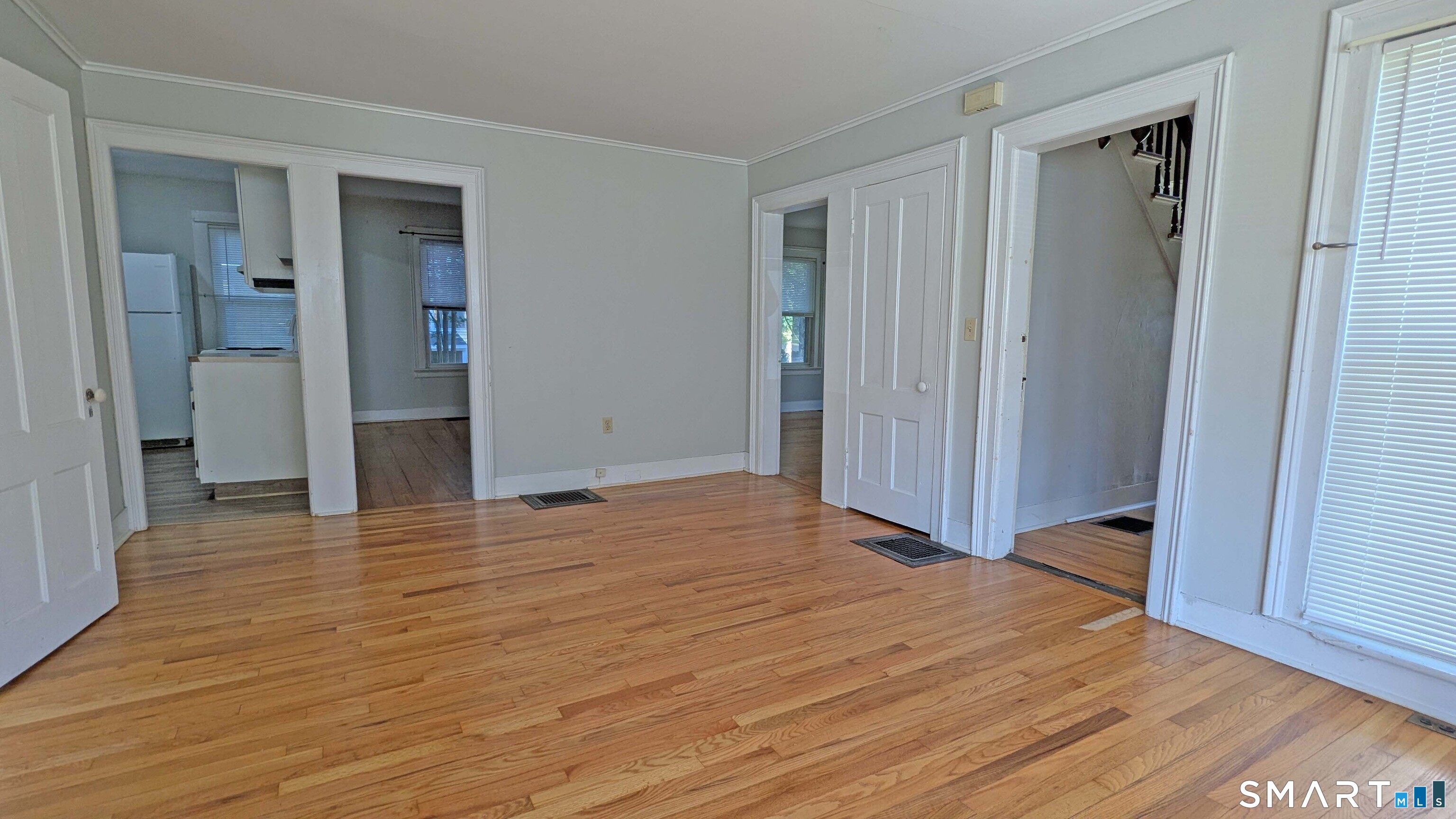 21 Fairview Street photo 3