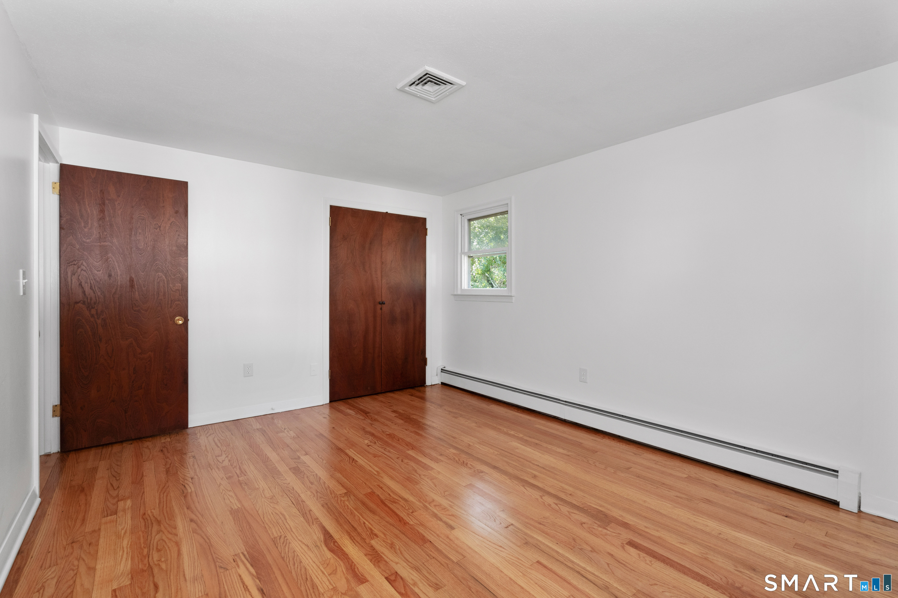 6 Lewis Street photo 20