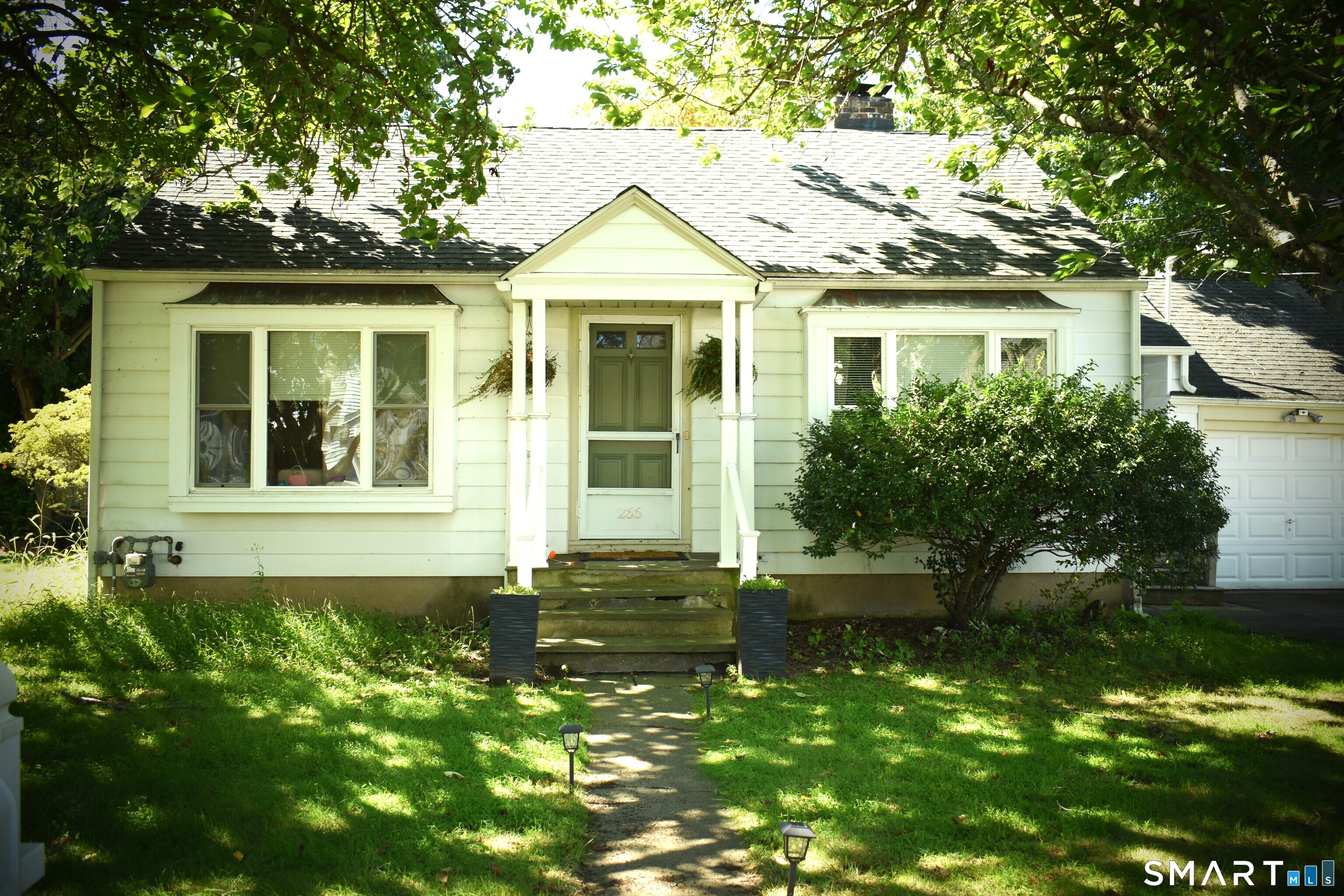 266 Alden Street — photo 1