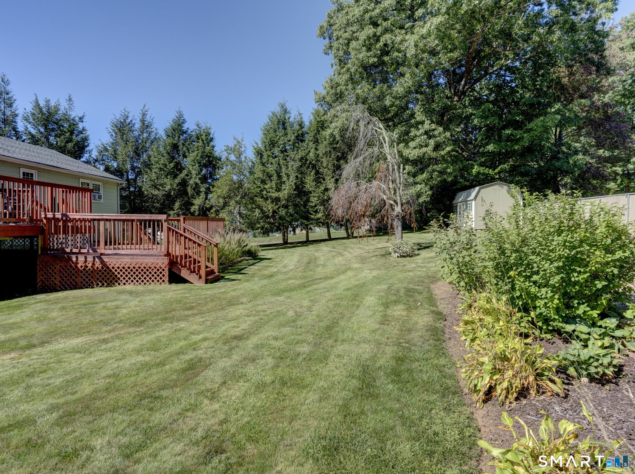 76 Long Lane photo 10