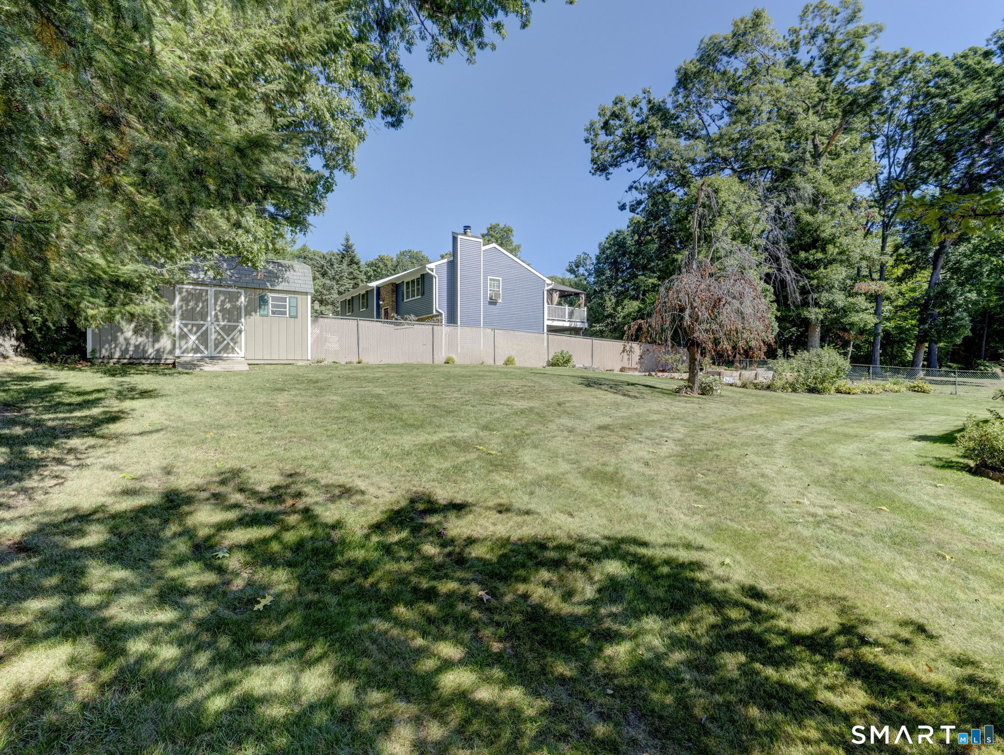 76 Long Lane photo 12