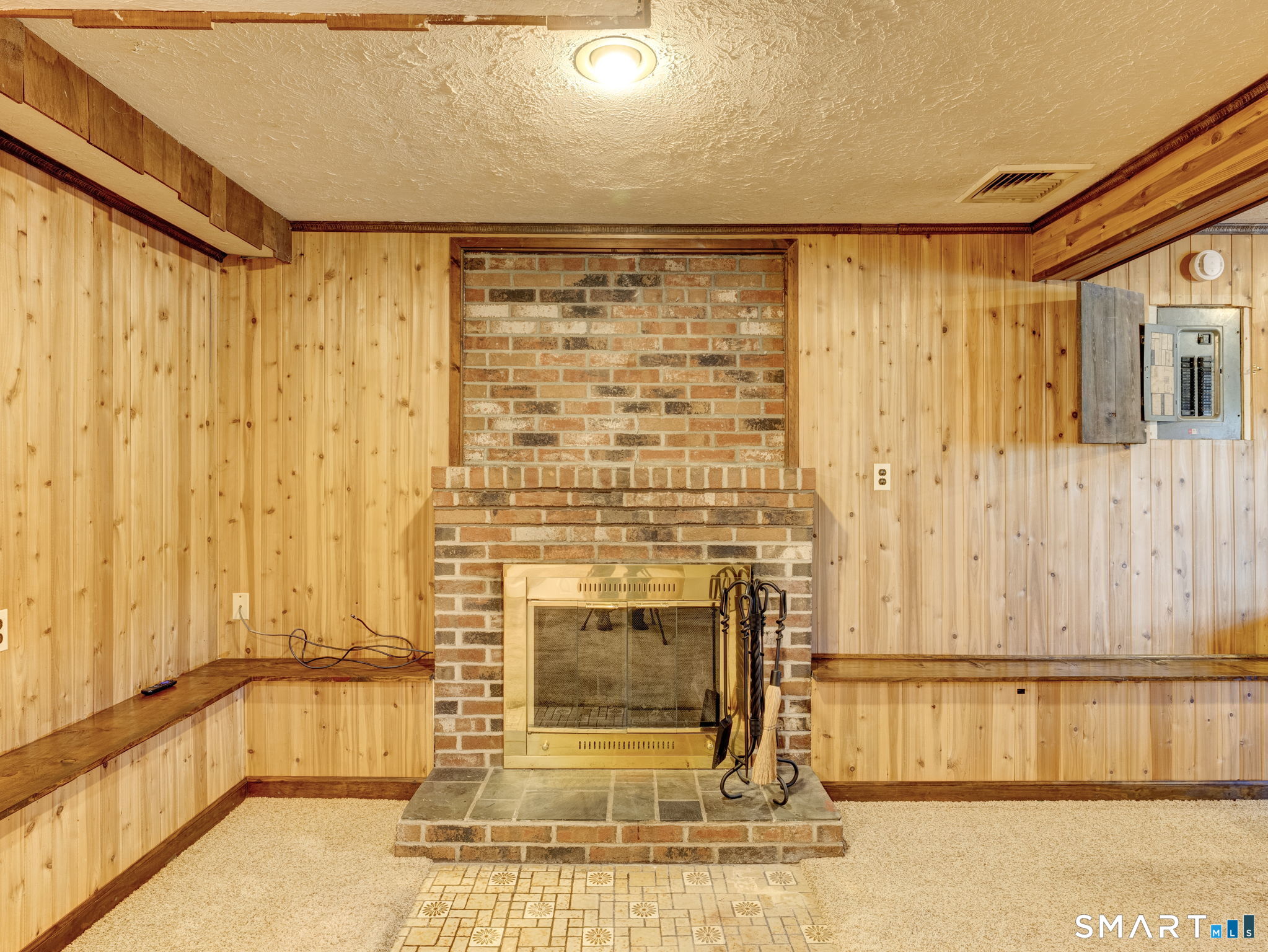 76 Long Lane photo 30