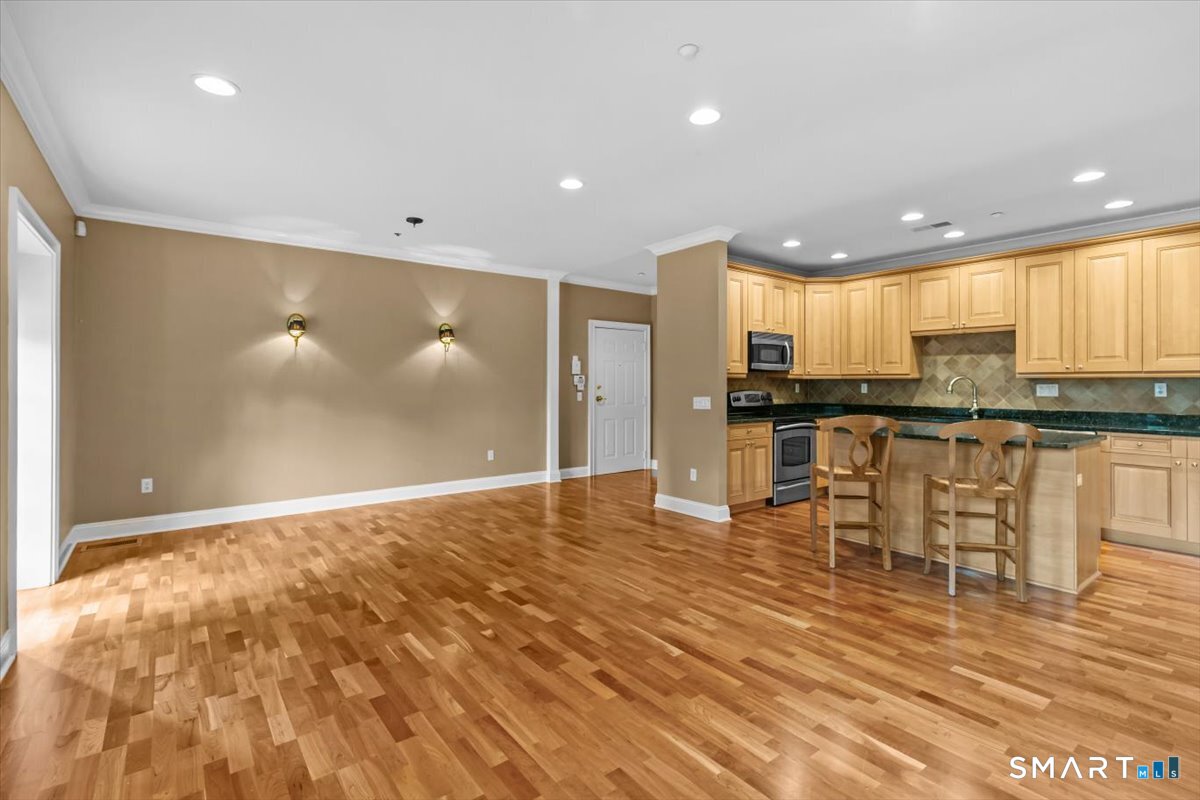 1280 Asylum Avenue Unit #2B photo 11