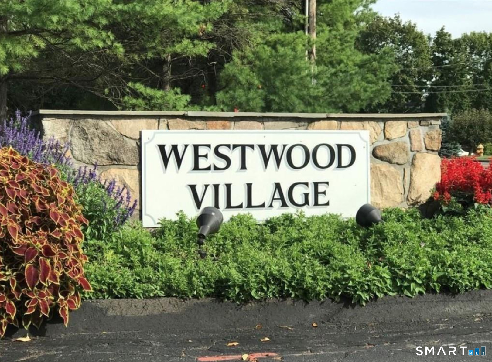 55 Mill Plain Road Unit #32-12
