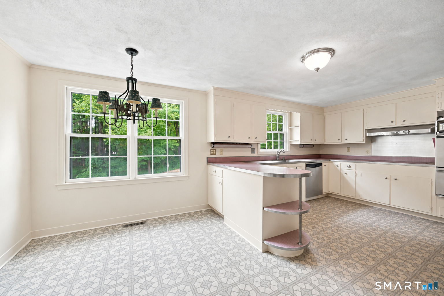 16 Oakhurst Road photo 13
