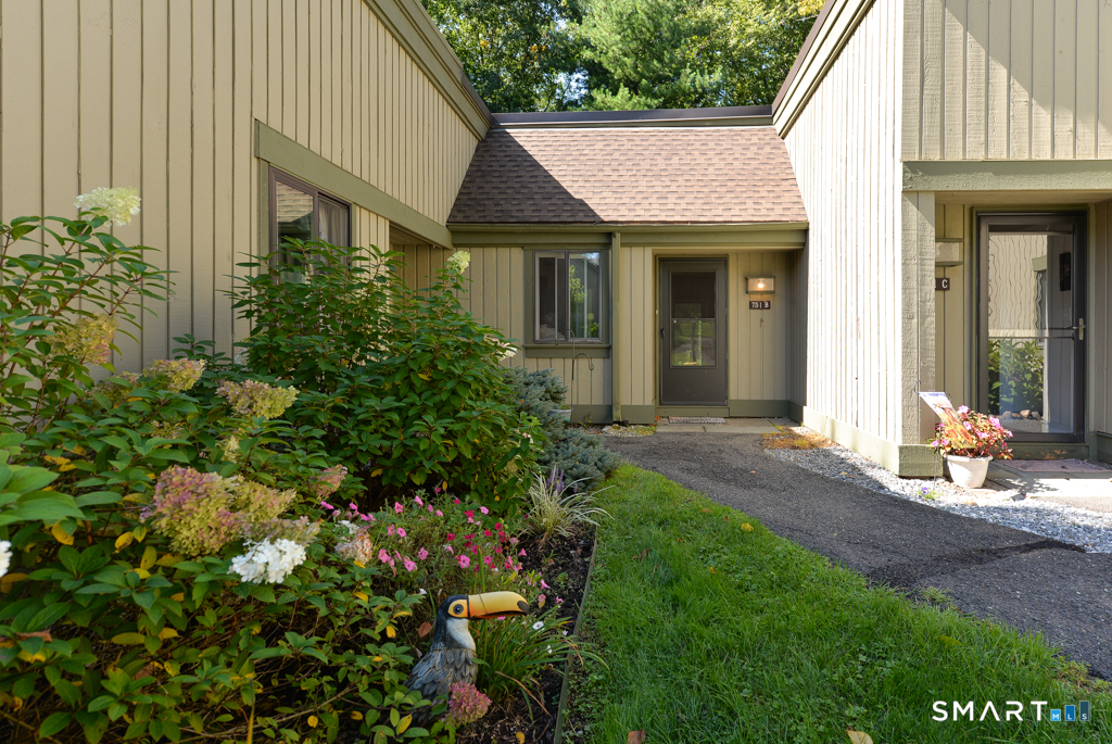 751 Heritage Village Unit #B
