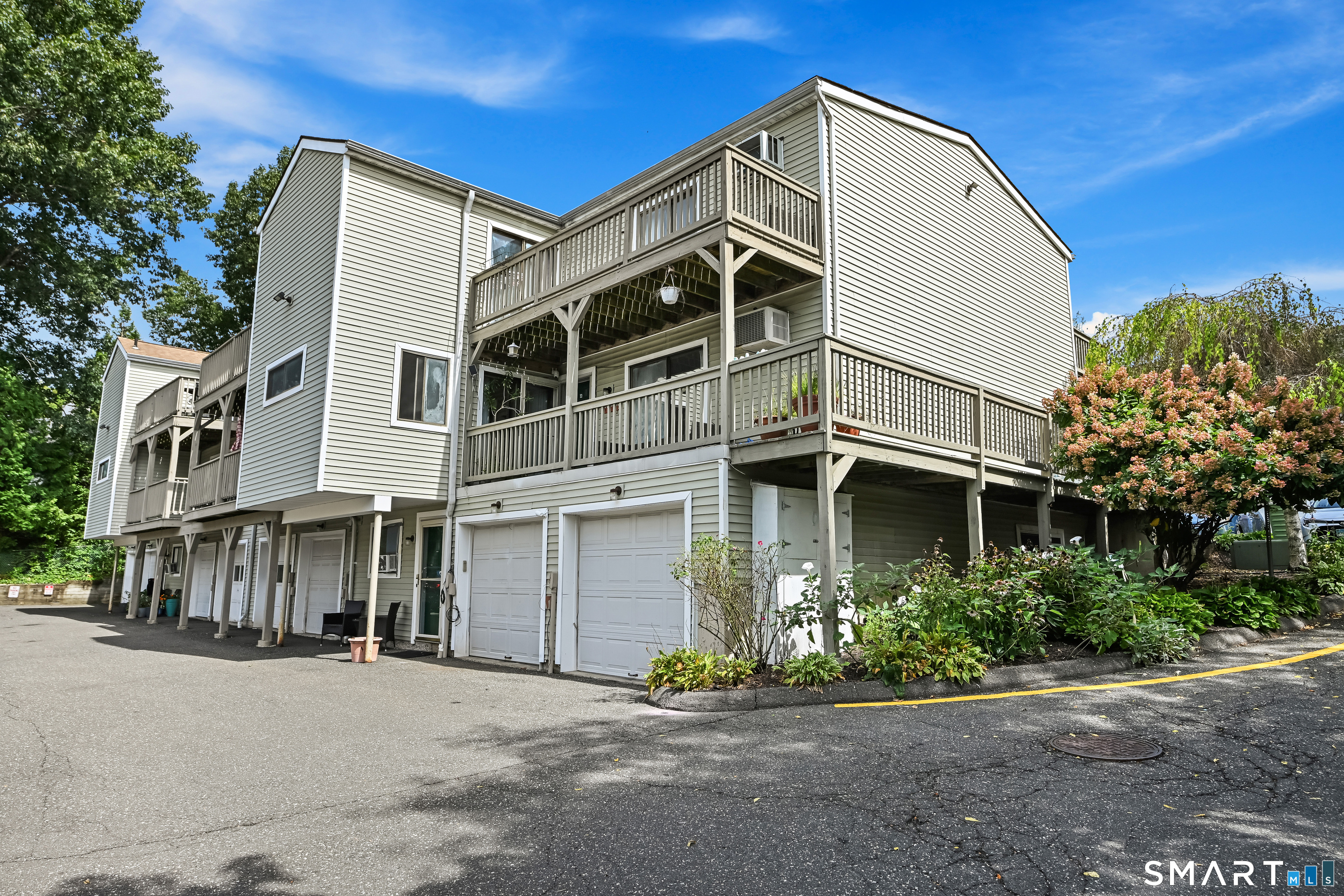 Photo 35 of Townhouse for sale at 95 Park Ave #14, Danbury, CT 06810 | MLS# 24206878 | Listing updated on 2026-09-15