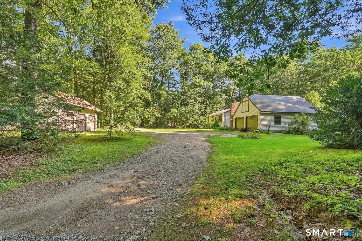 Photo 2 of Single family home for sale at 673 Brickyard Rd, Woodstock, CT 06281 | MLS# 24205841 | Listing updated on 2026-09-18