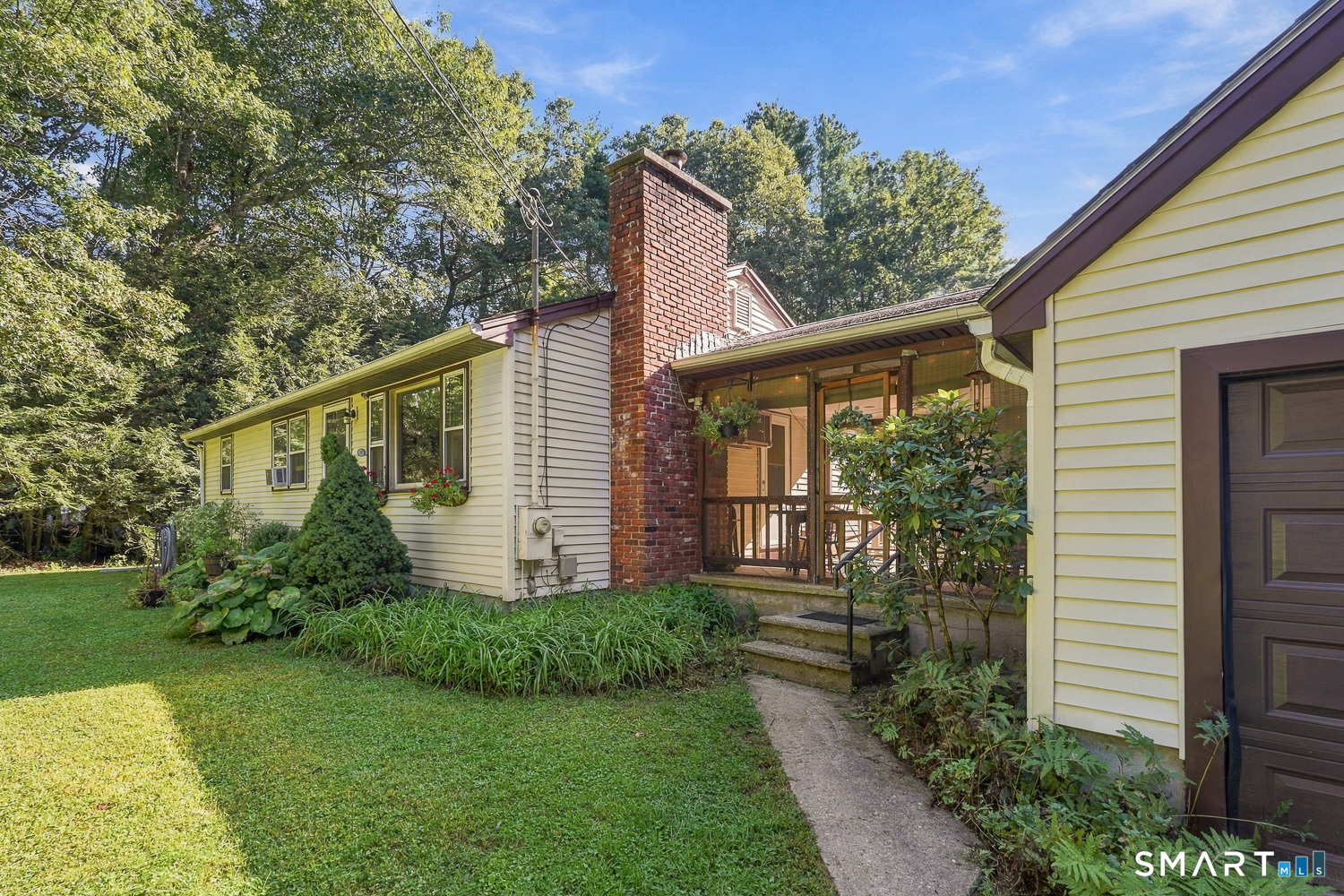 Photo 4 of Single family home for sale at 673 Brickyard Rd, Woodstock, CT 06281 | MLS# 24205841 | Listing updated on 2026-09-18