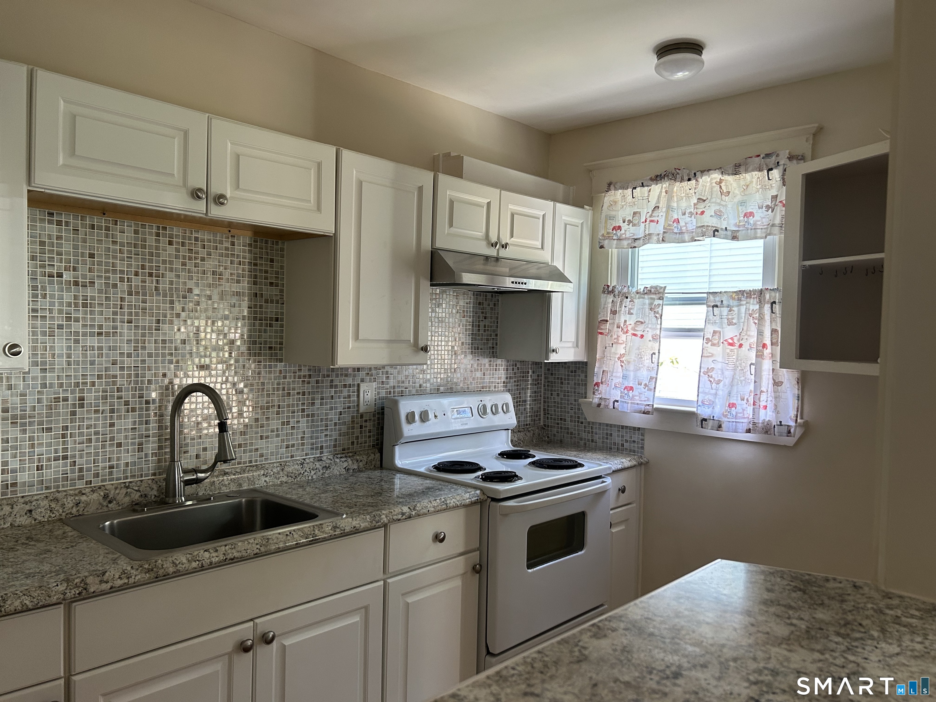 126 Prospect Street photo 10