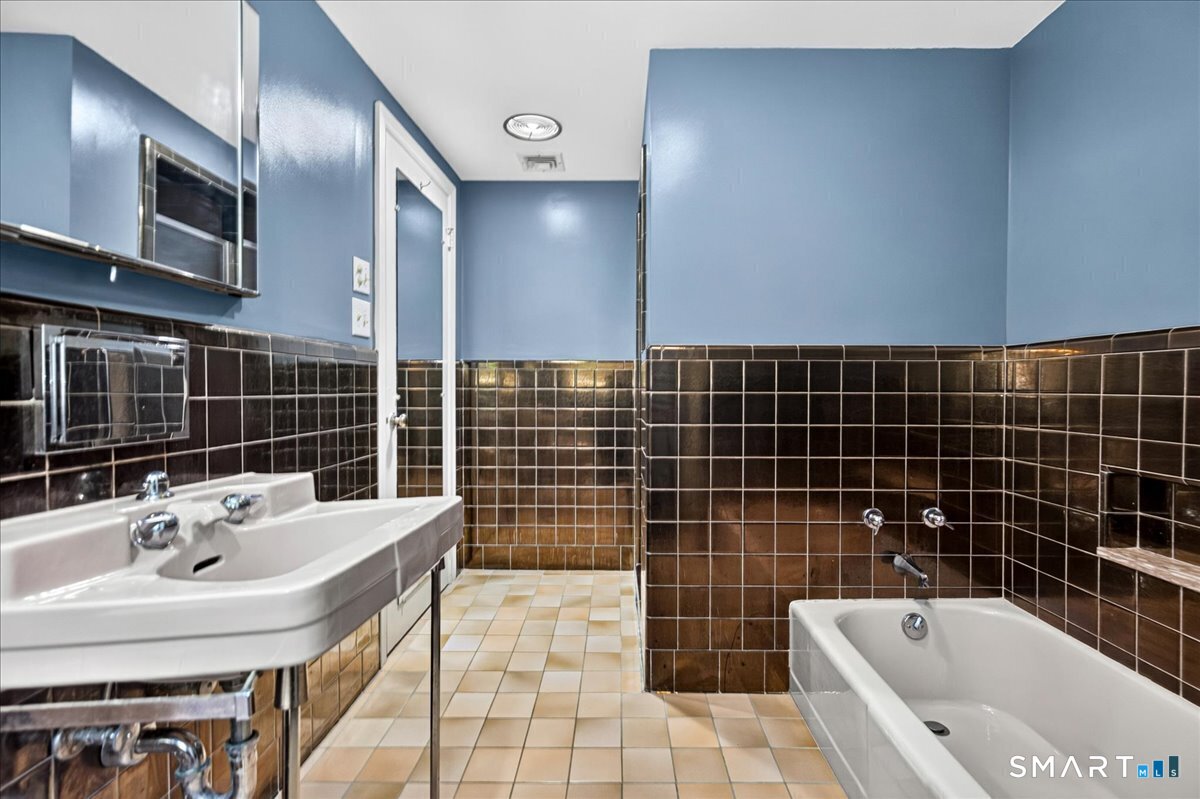 193 Dessa Drive photo 28