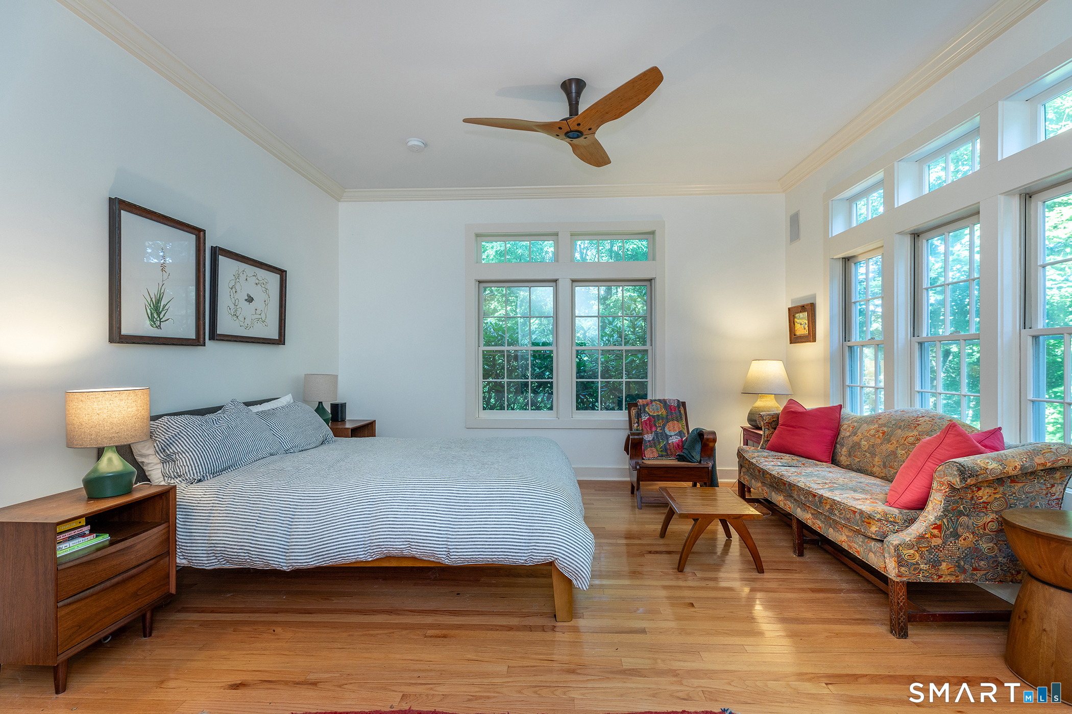 130 Lake Drive photo 15