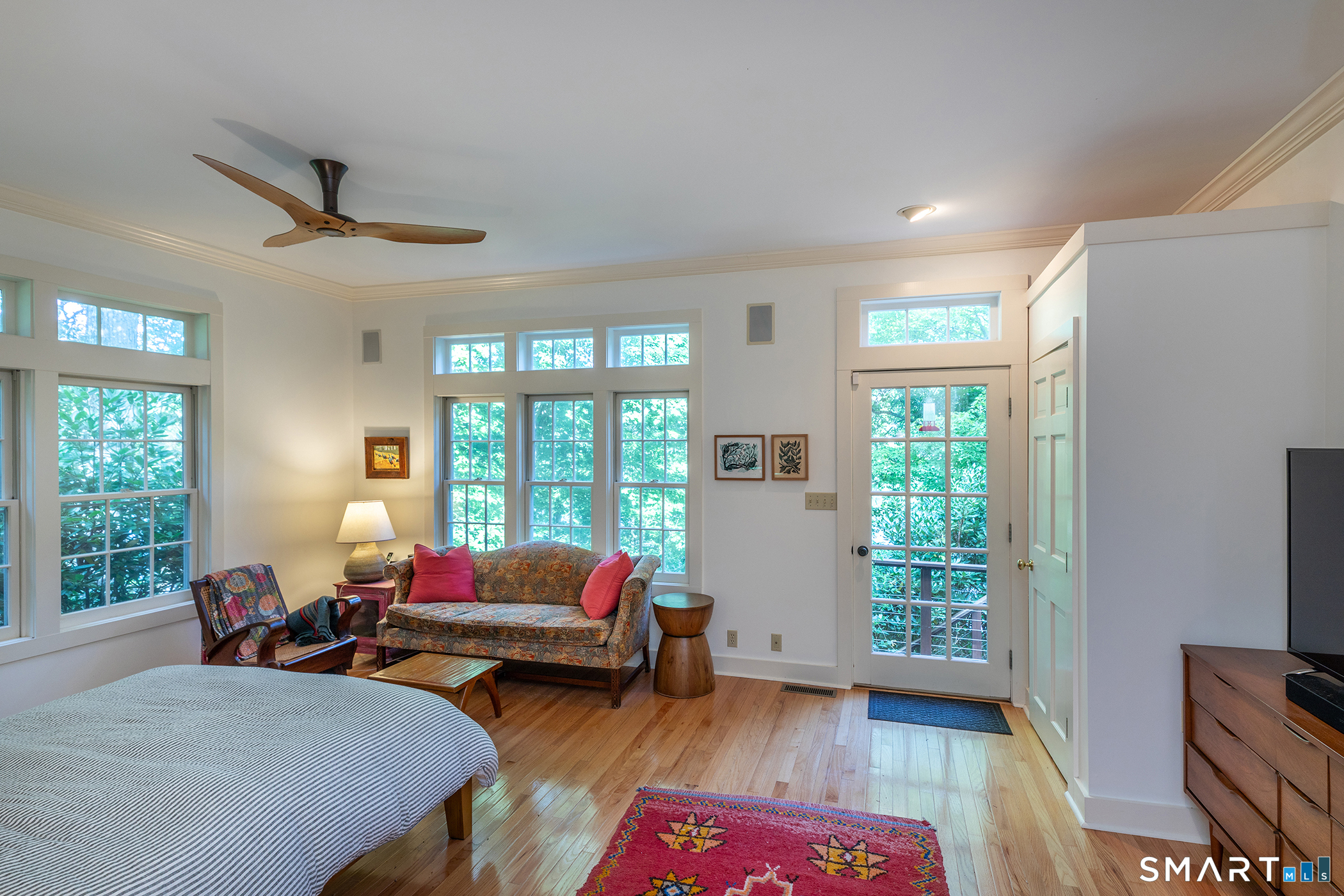 130 Lake Drive photo 14