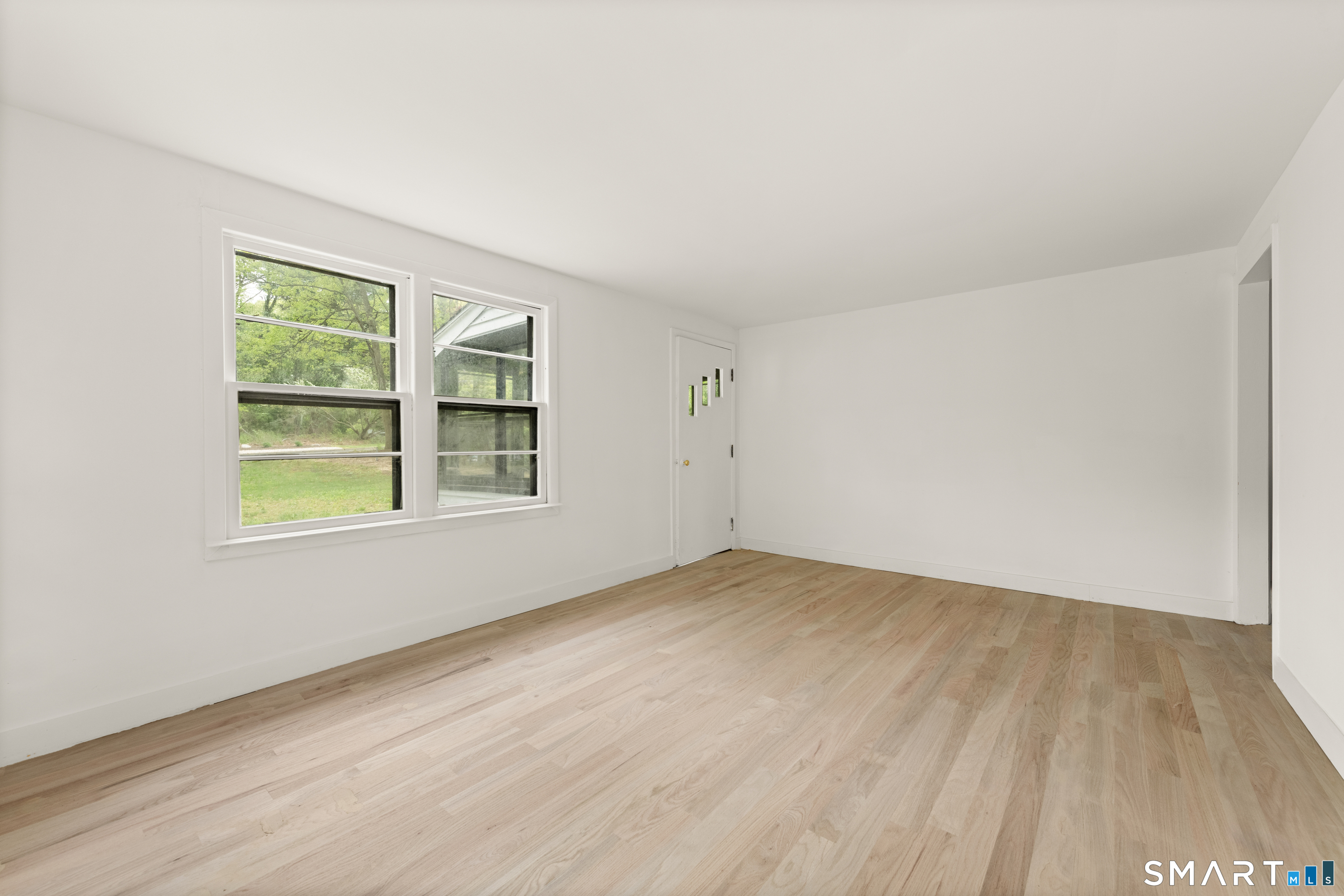 1335 Wolf Hill Road photo 12