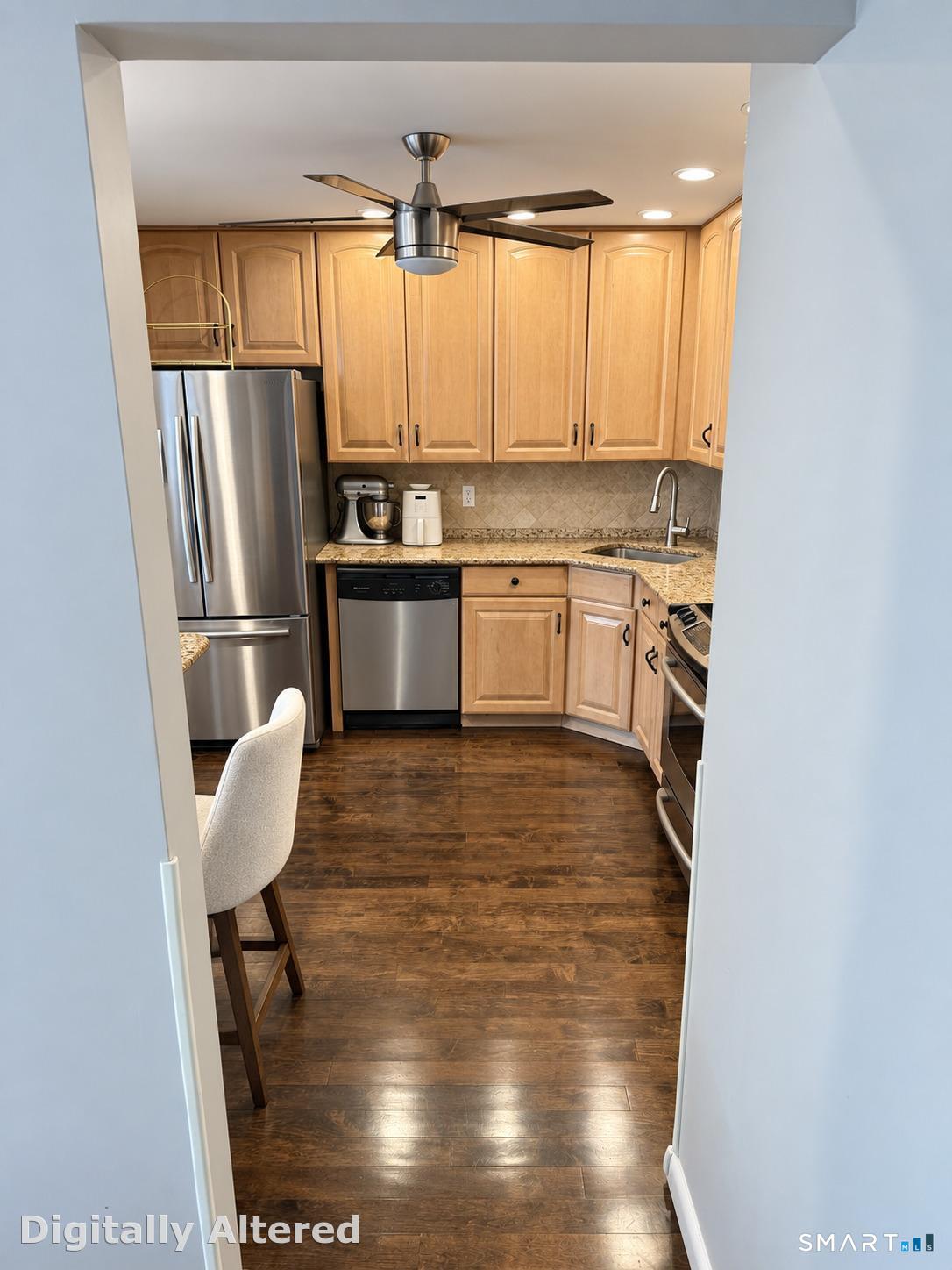97 Richards Avenue Unit #F6 photo 7