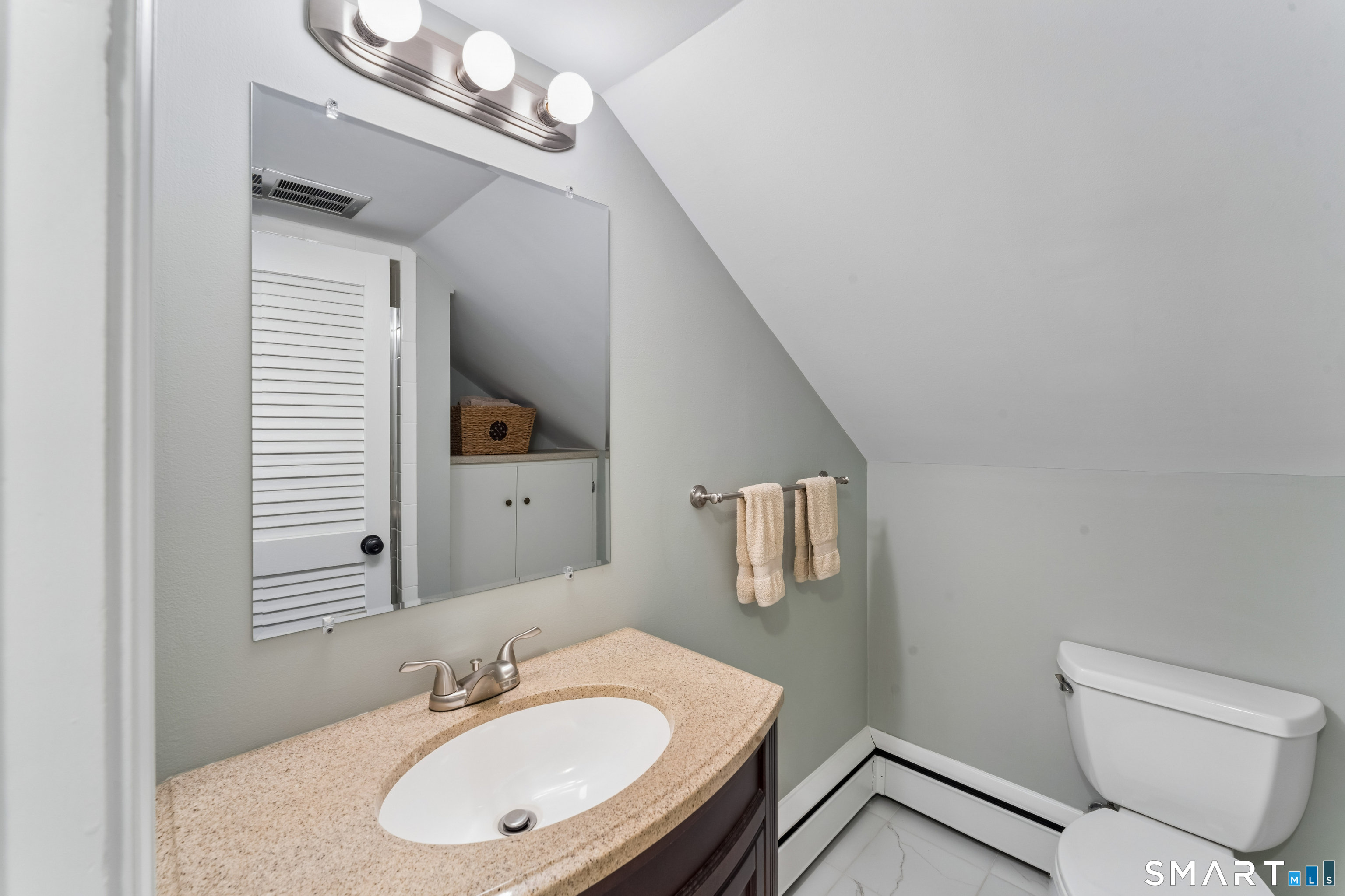 14 Redwood Drive photo 27