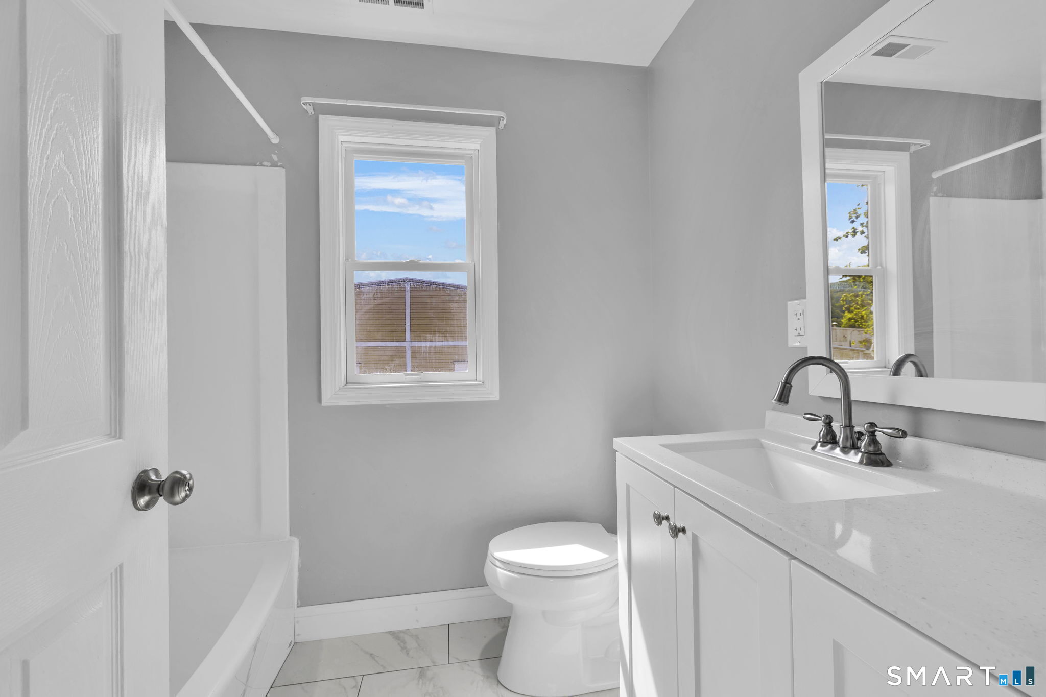6 Henry Street photo 19