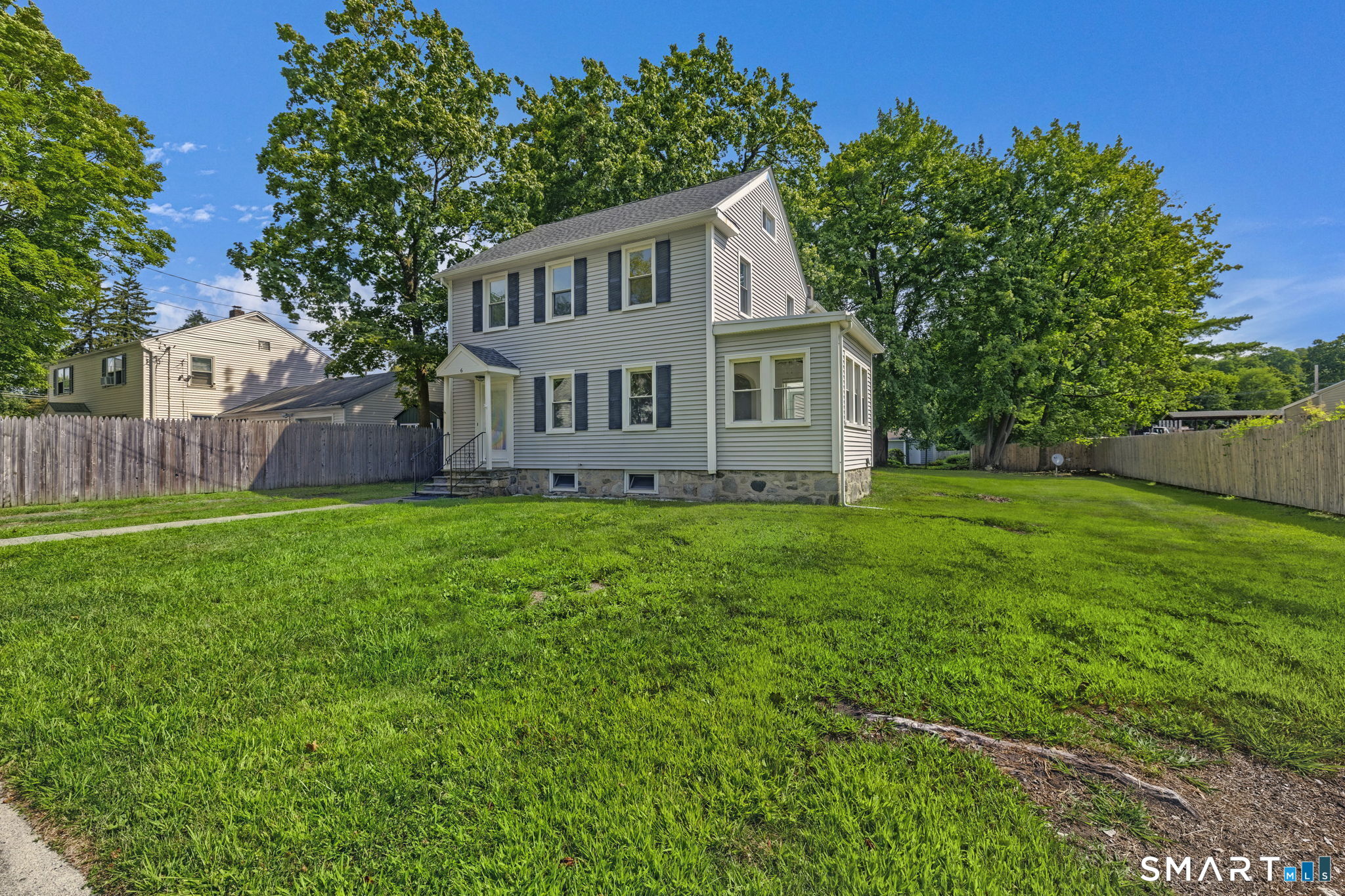 6 Henry Street photo 32