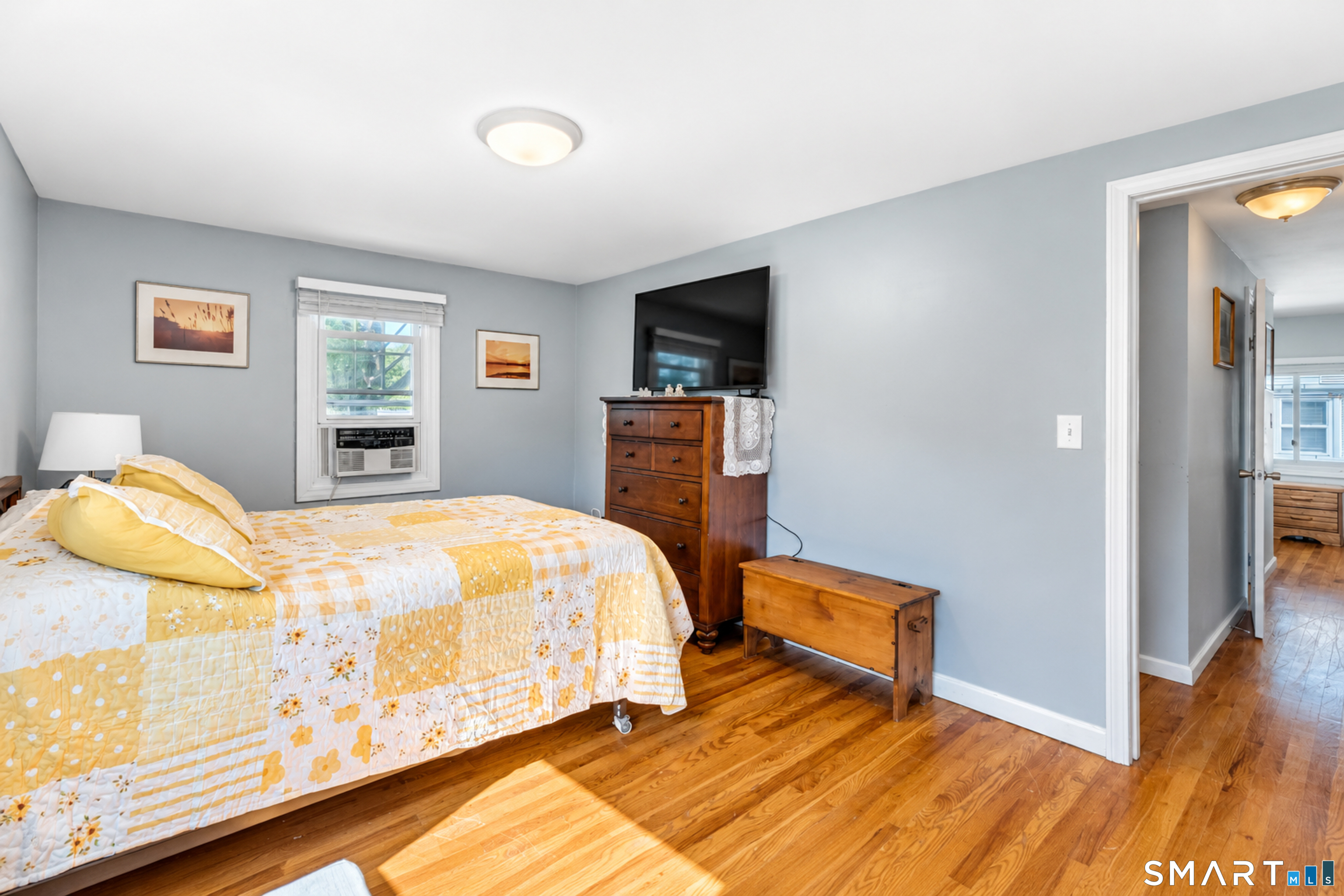 296 Ruth Street photo 18