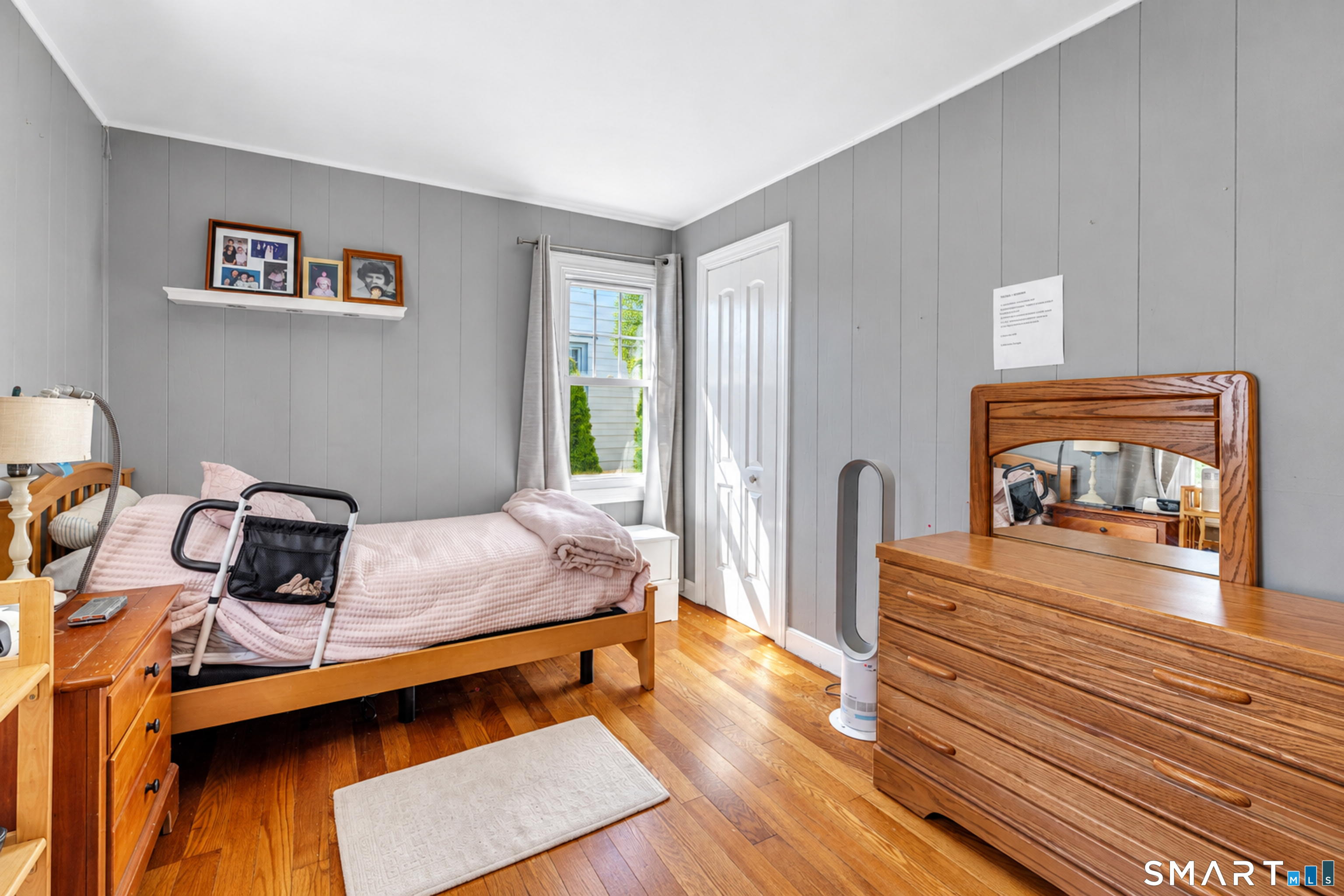 296 Ruth Street photo 24