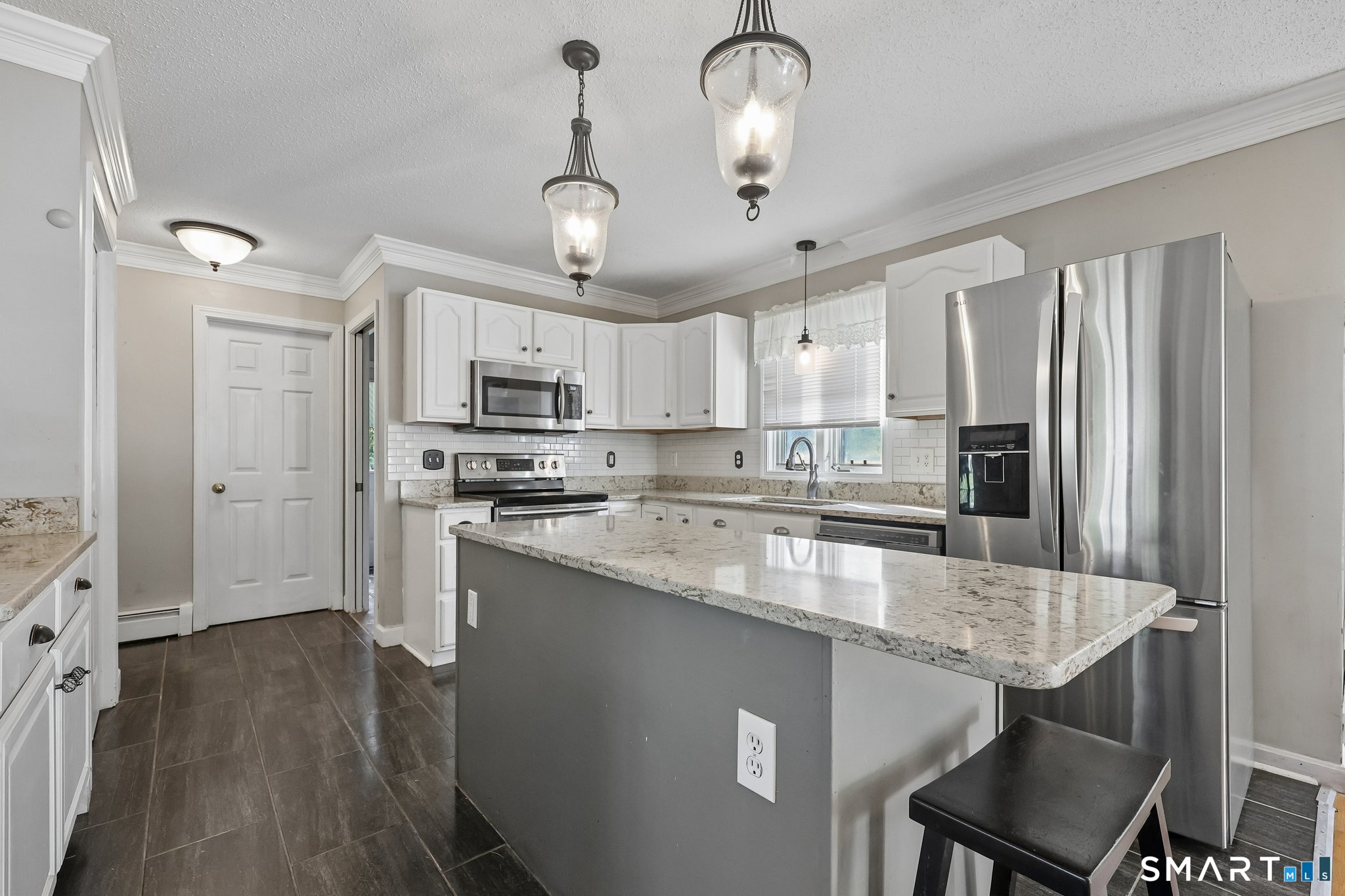 8 Birchview Drive photo 14