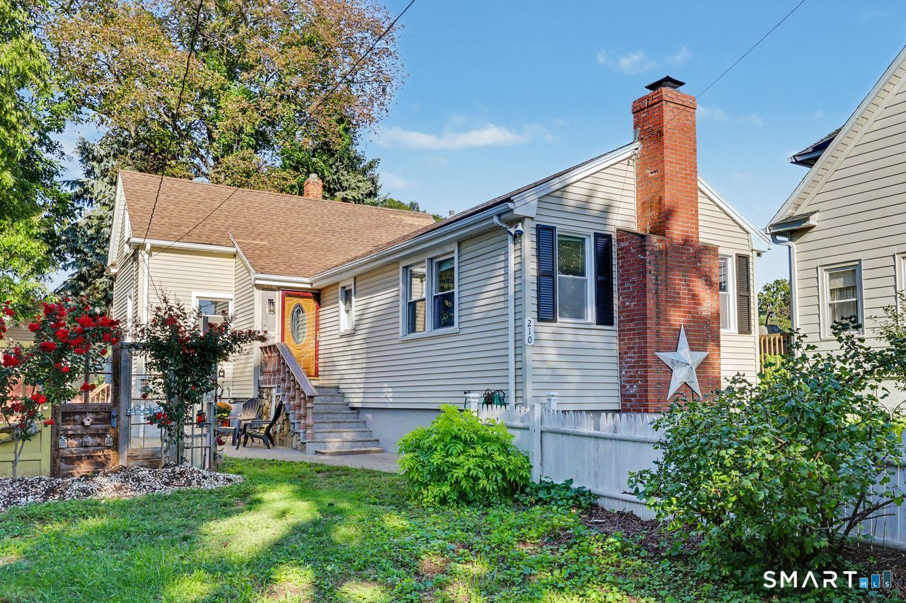210 Berwick Avenue — photo 1