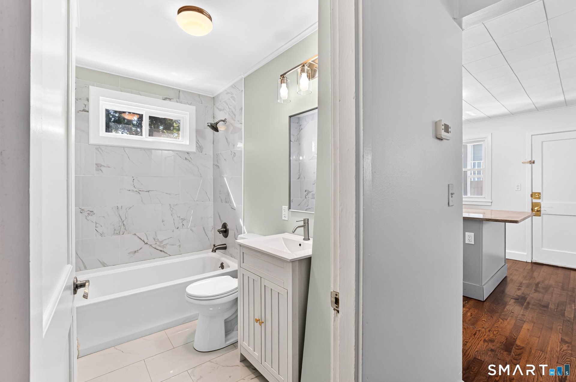 31 Richard Street photo 18