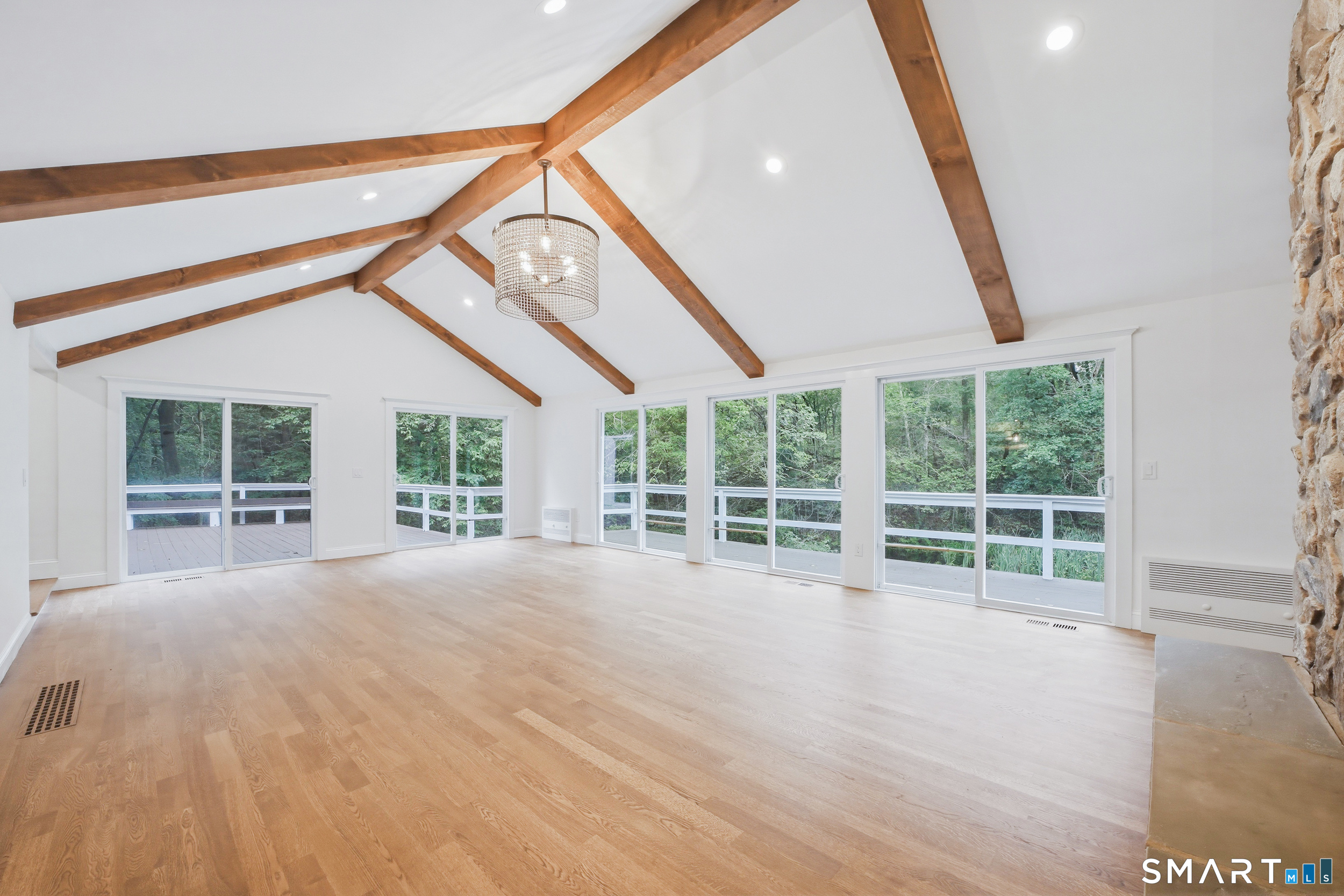 21 Deepwood Road photo 8