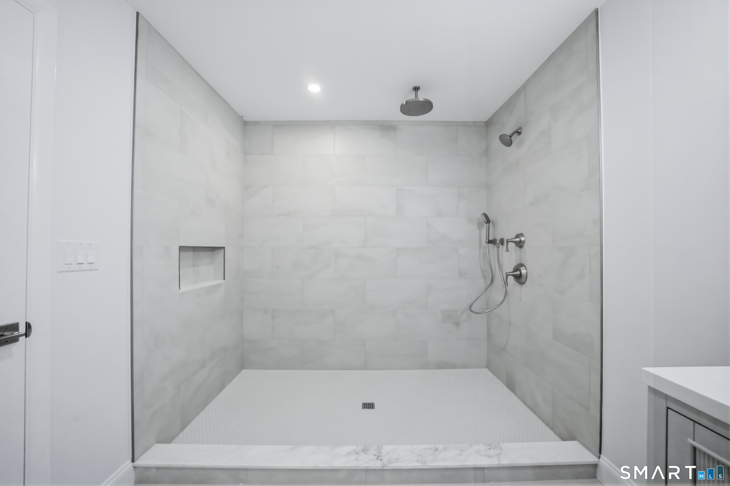 21 Deepwood Road photo 10