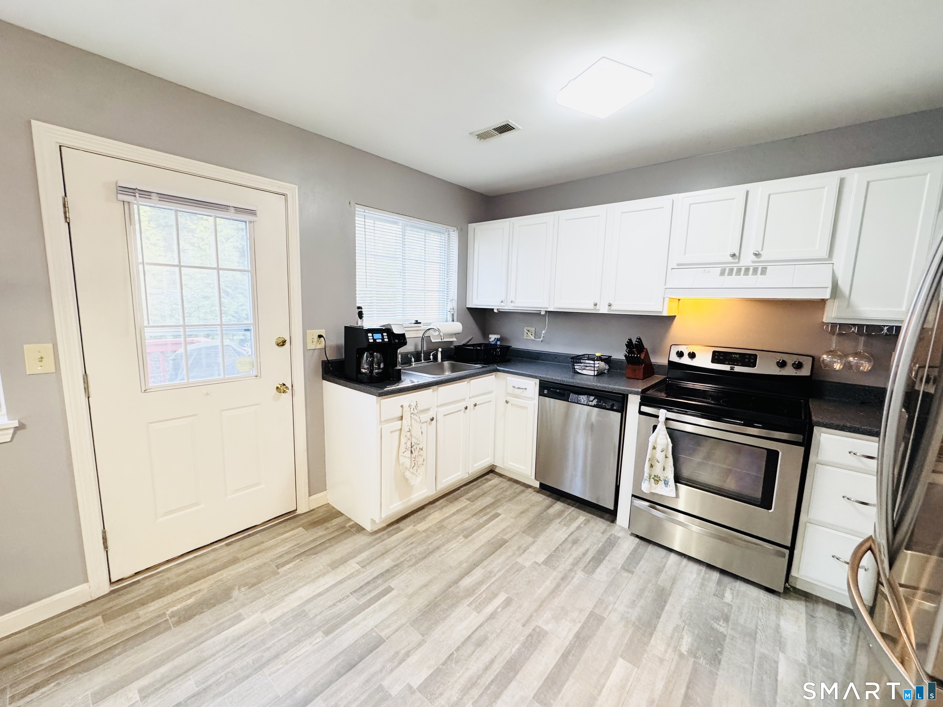 310 Boston Post Road Unit #60 photo 11