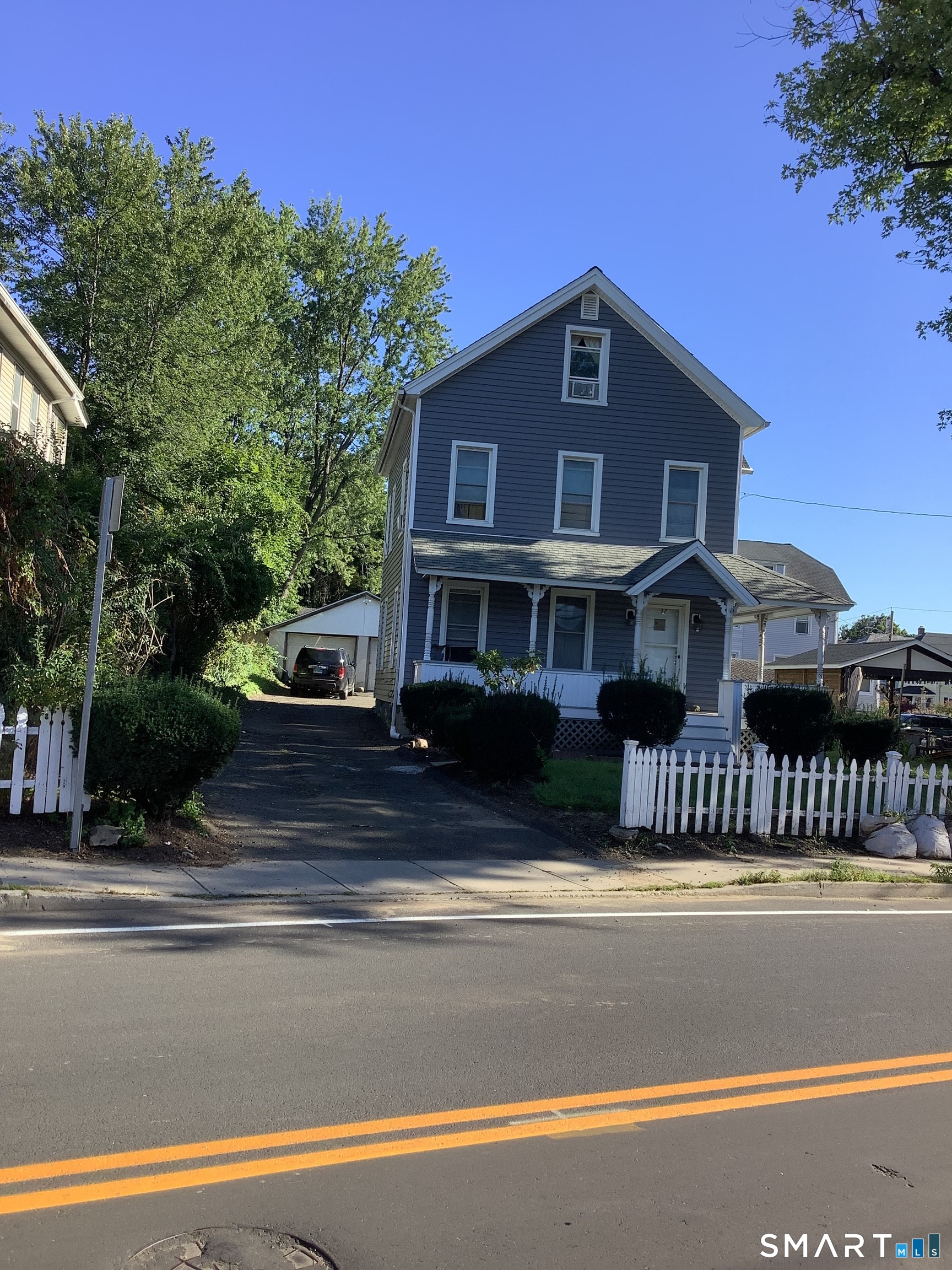 10 Burritt Avenue, Norwalk, Connecticut photo 3