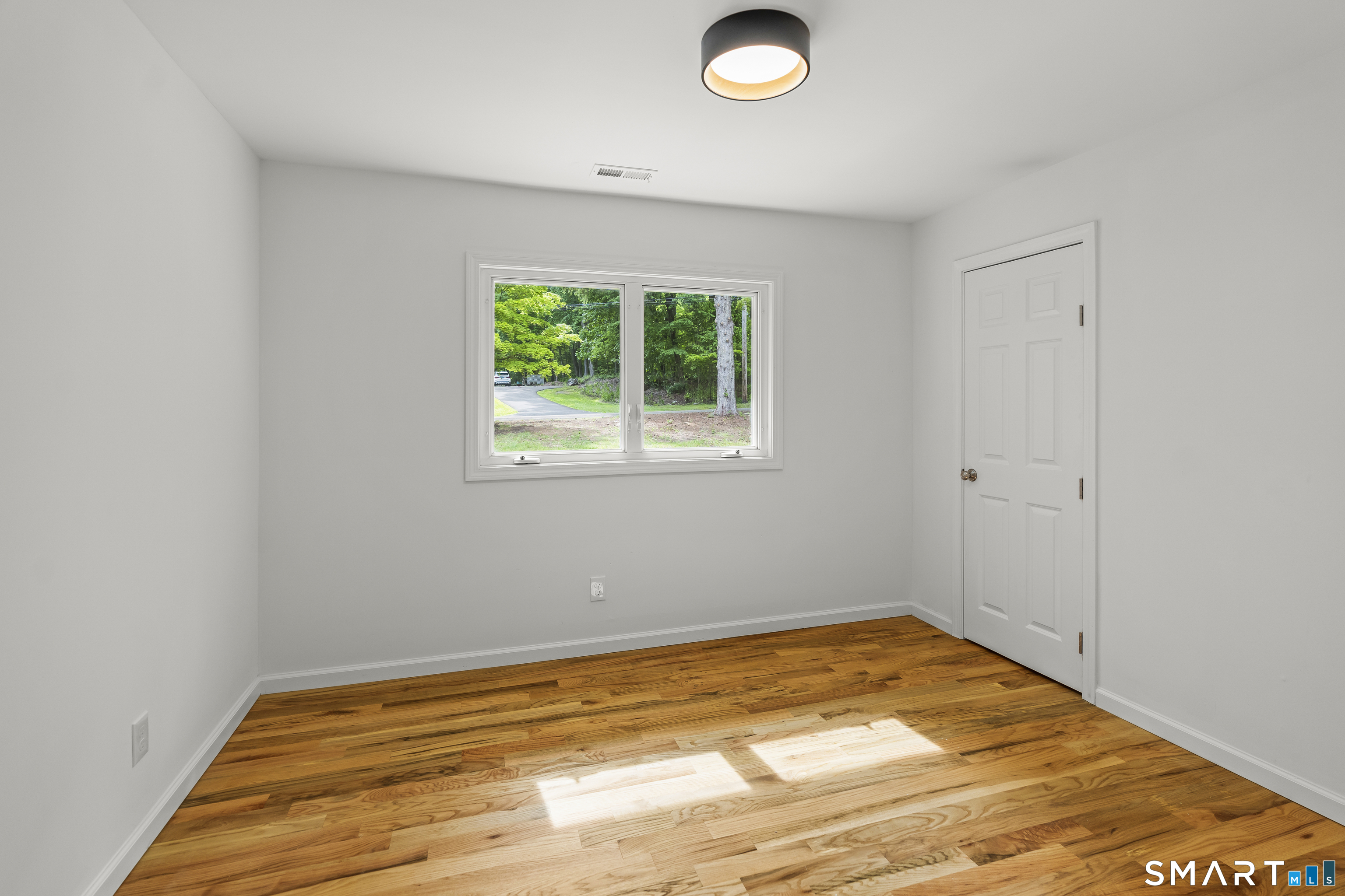 19 Fawn Drive photo 10