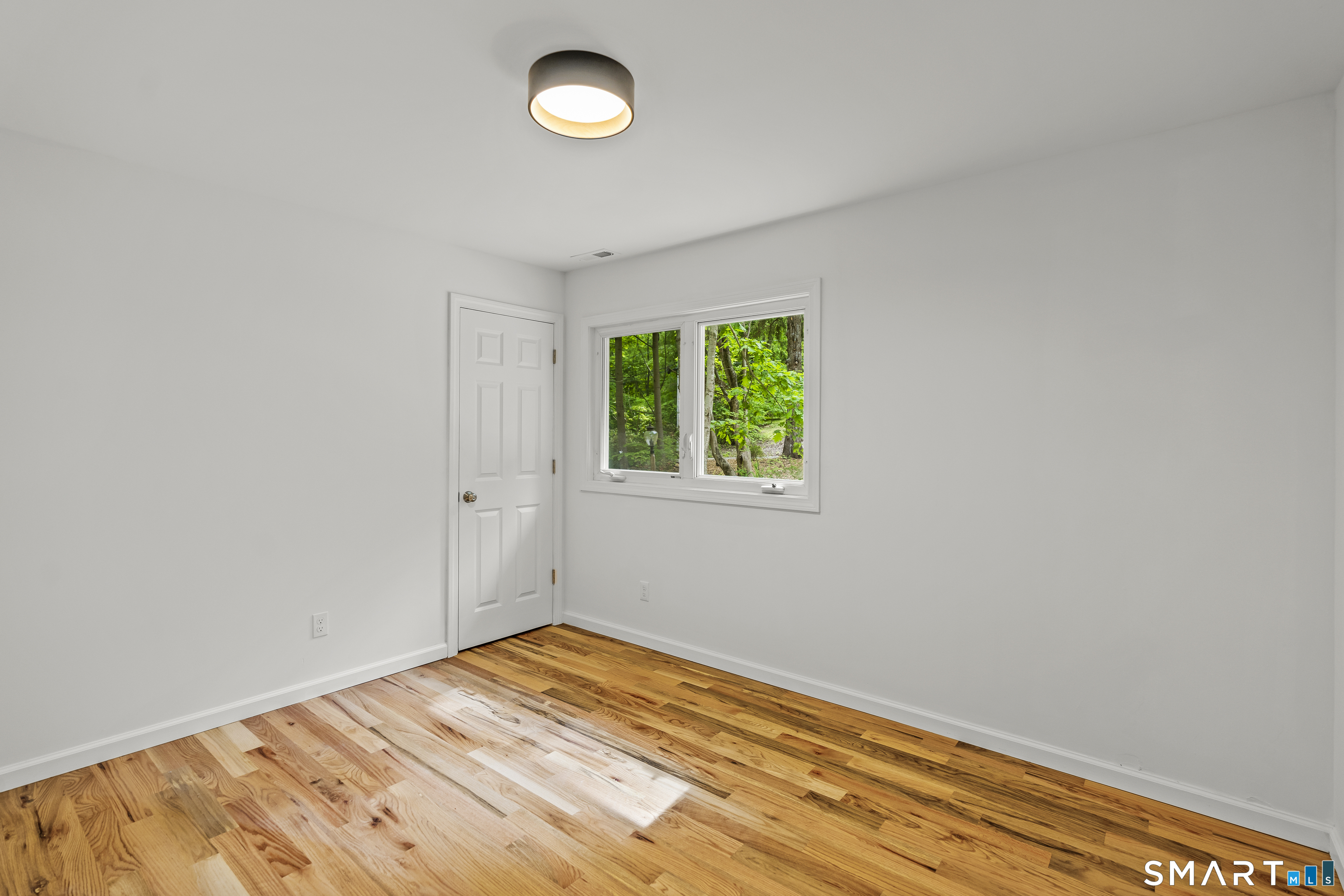 19 Fawn Drive photo 14