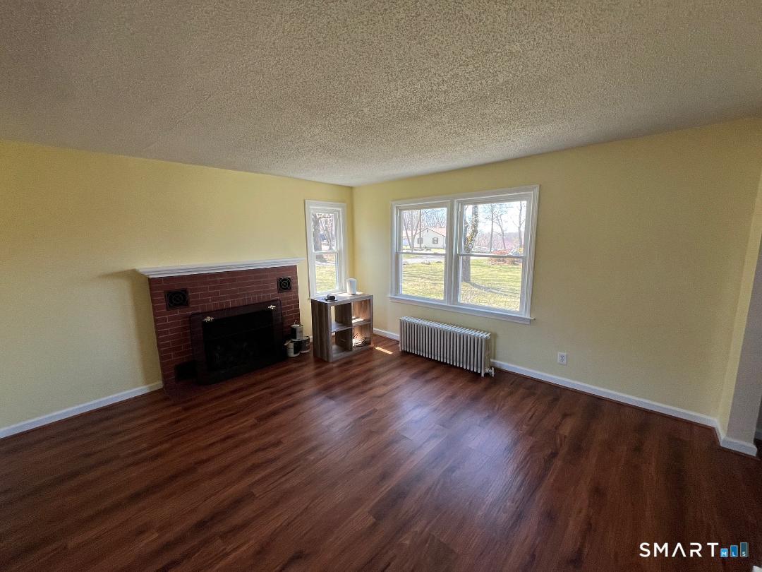 138 Mountain Street photo 4