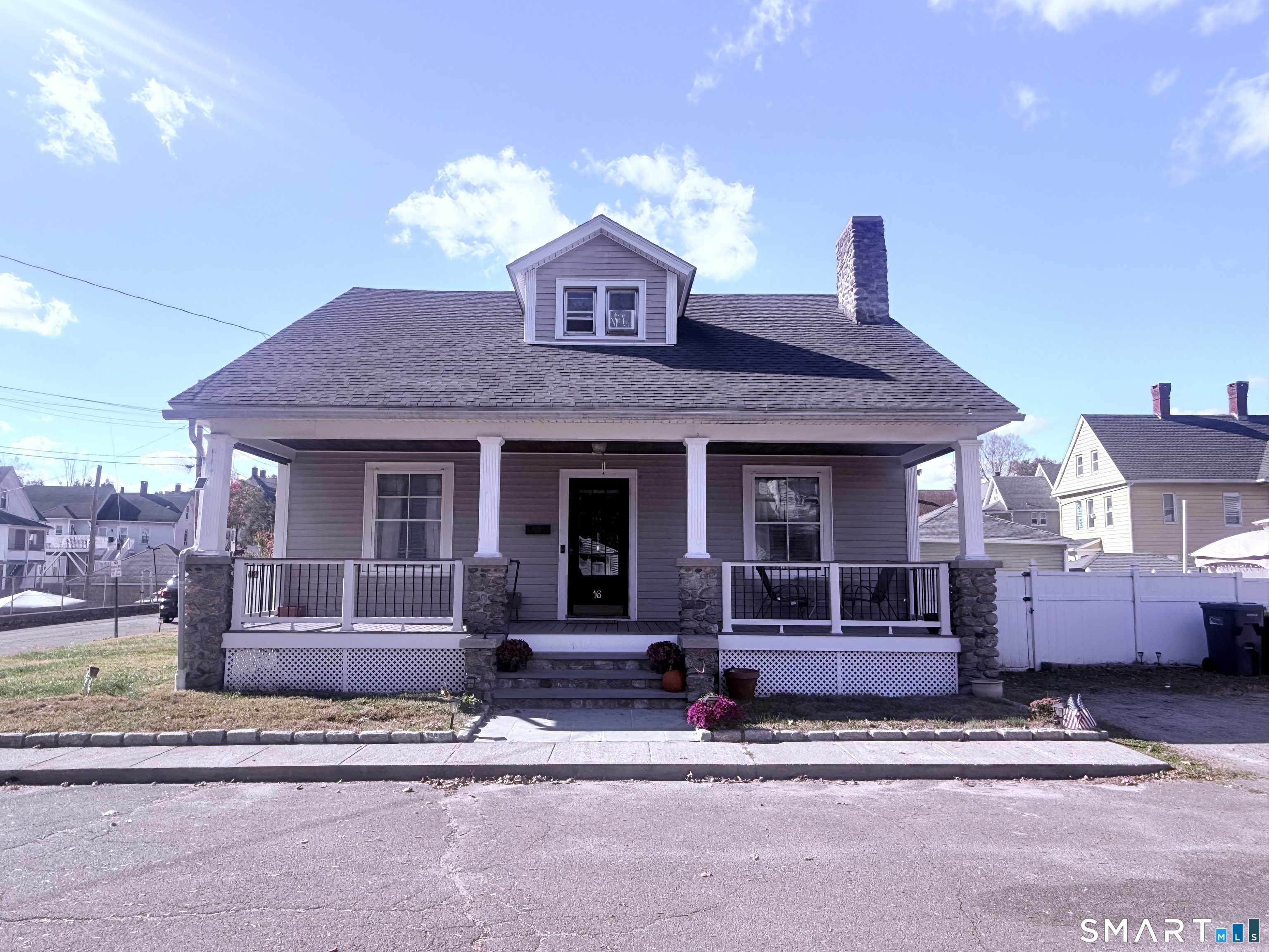 16 Holbrook Court photo 2
