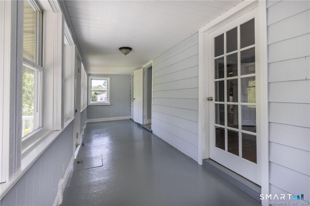 480 Ezra Street photo 13