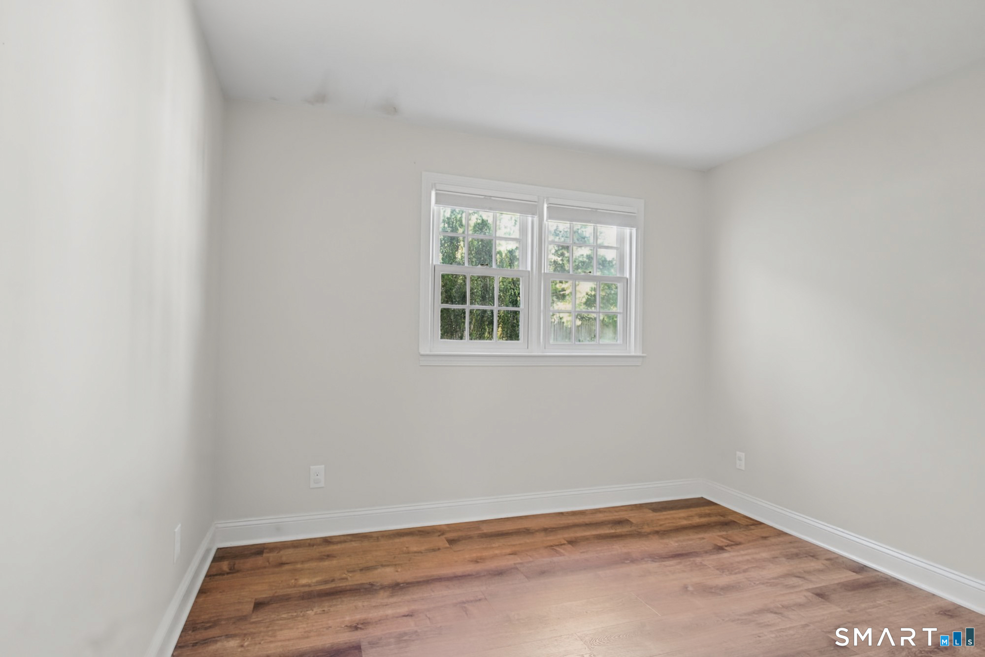 7 Sunset Road photo 6