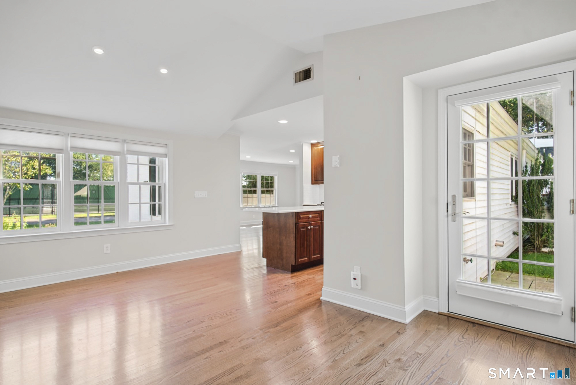 7 Sunset Road photo 15