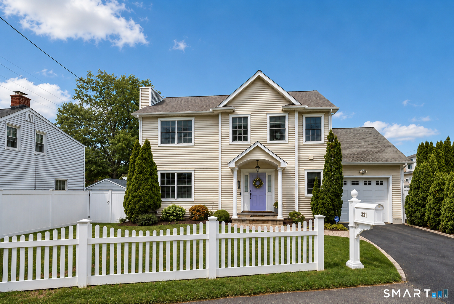 Photo 1 of Condo for sale at 331 Knapps Hwy #331, Fairfield, CT 06825 | MLS# 24207504 | Listing updated on 2026-09-16