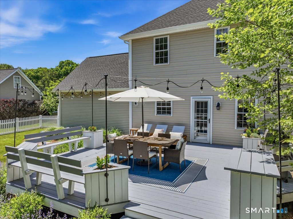 38 Tarragon Drive photo 12