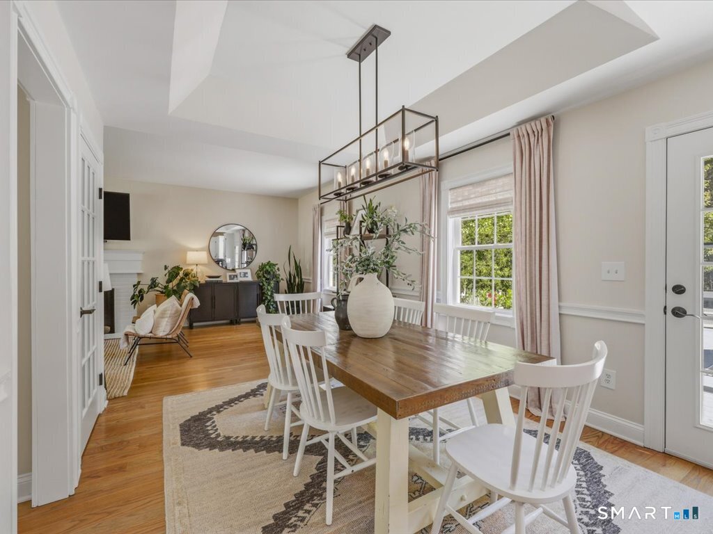 38 Tarragon Drive photo 16
