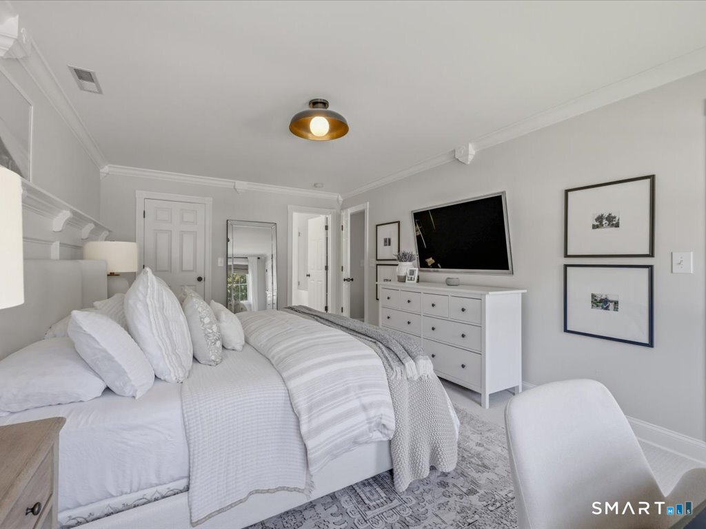 38 Tarragon Drive photo 28