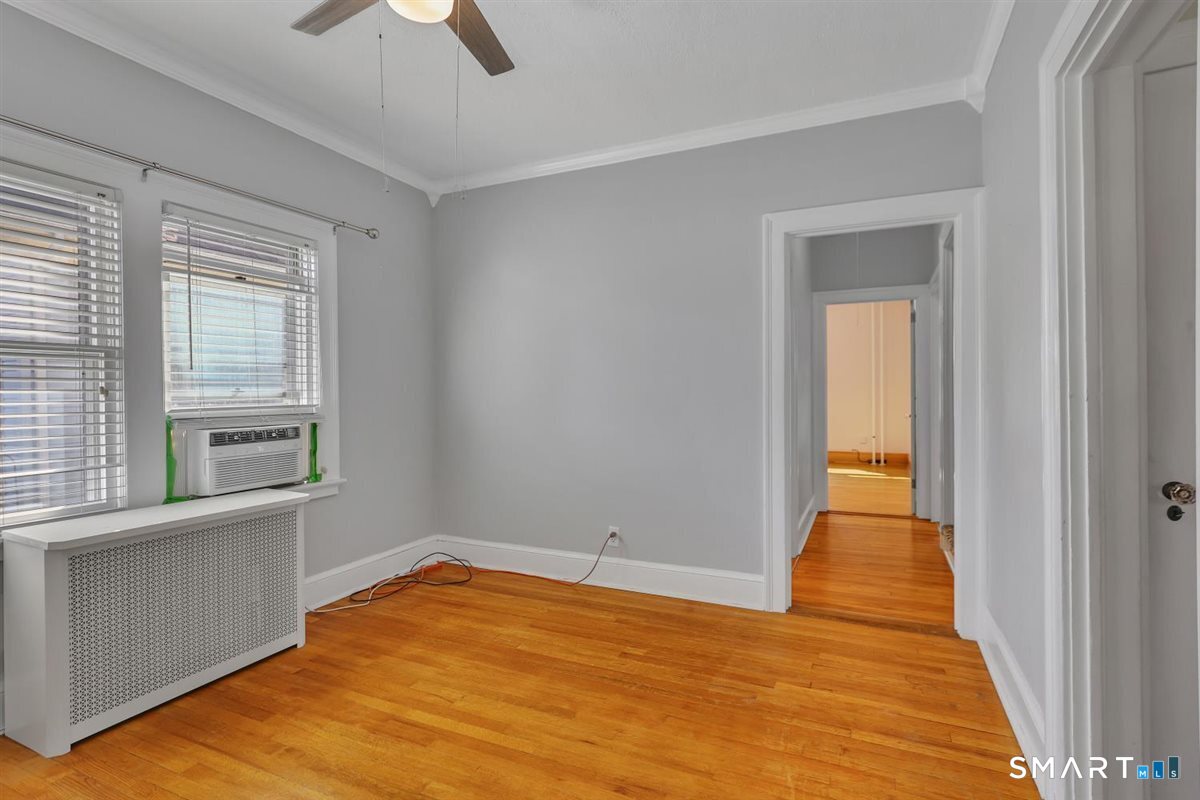 225 Stratford Road photo 17