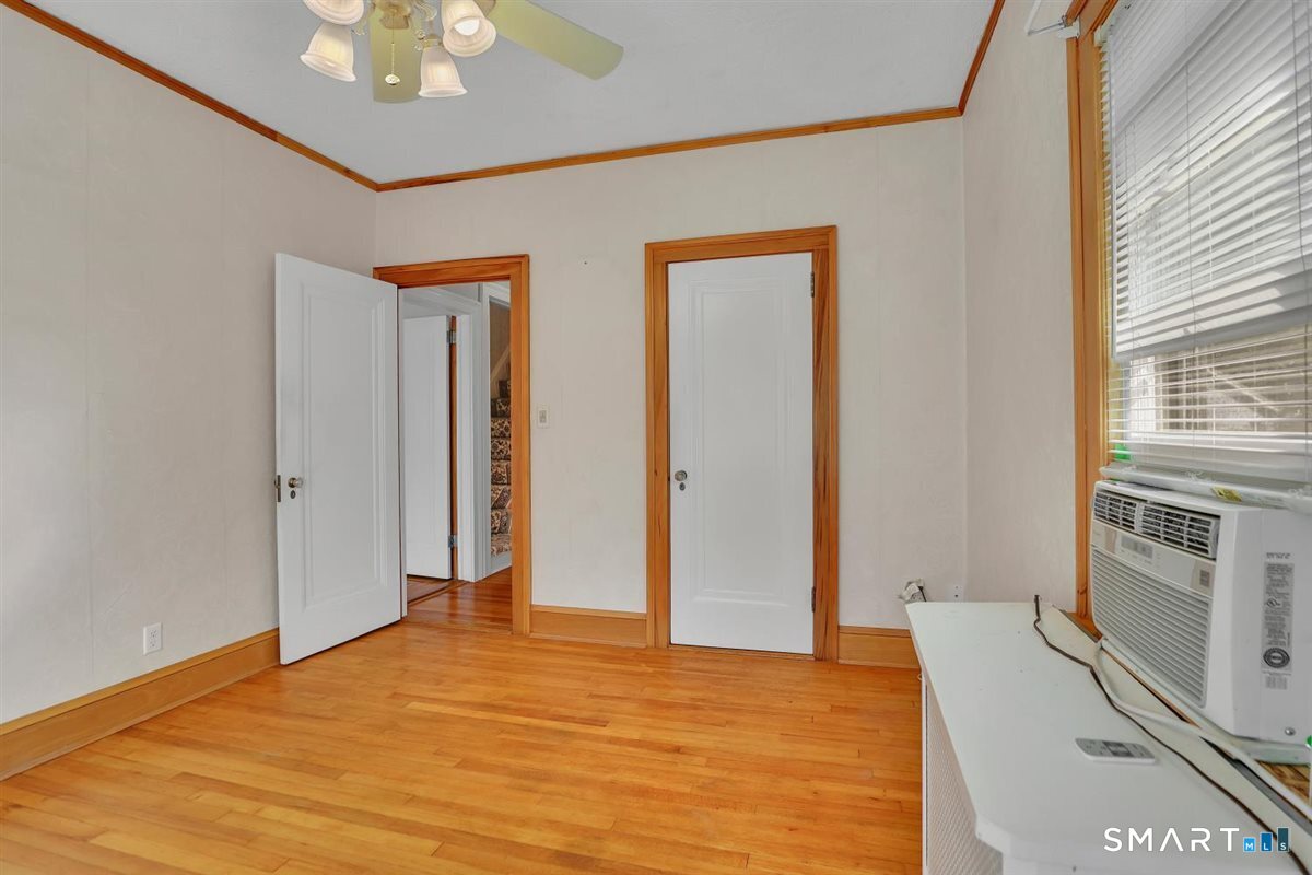 225 Stratford Road photo 18