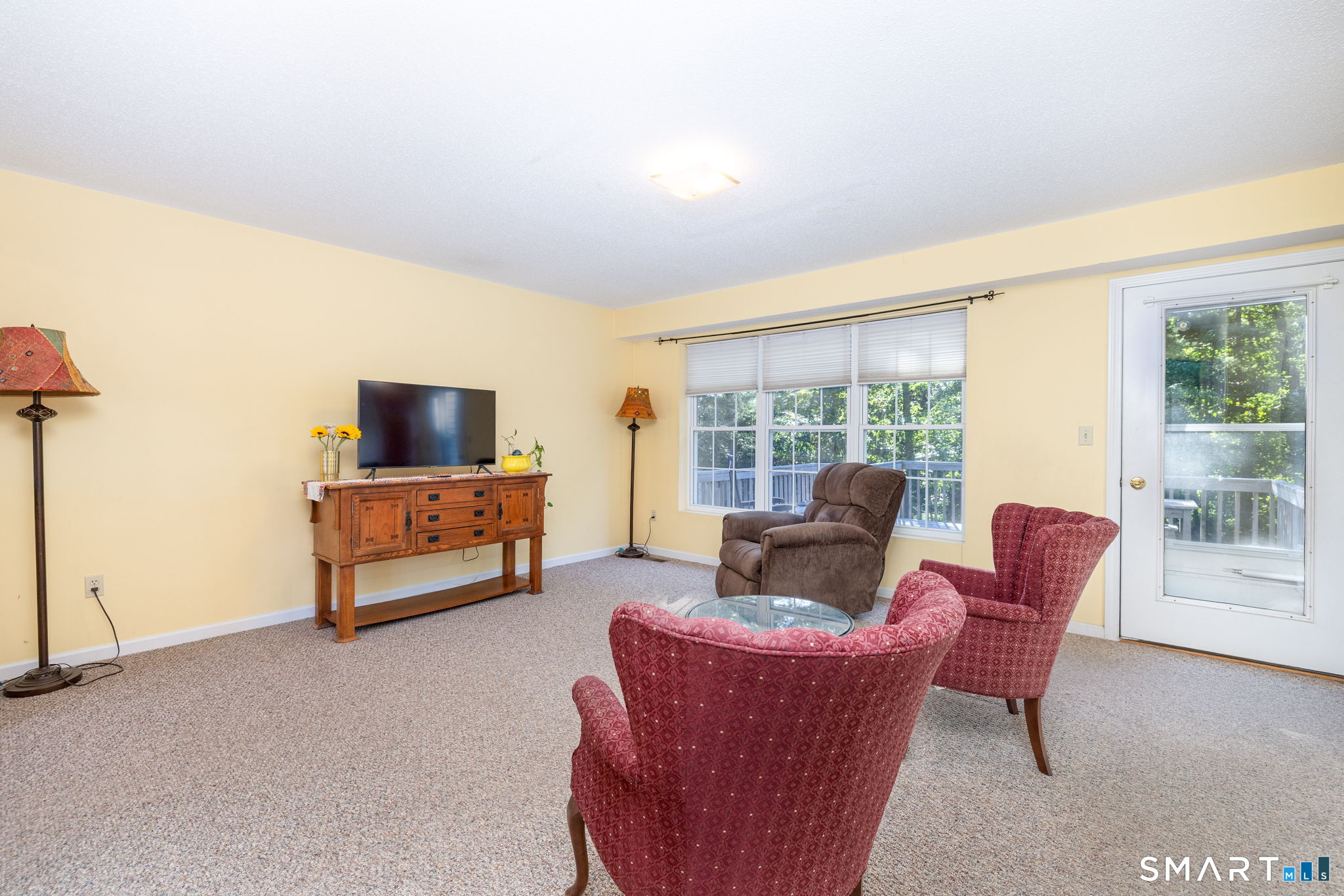 124 Cynrose Place photo 10