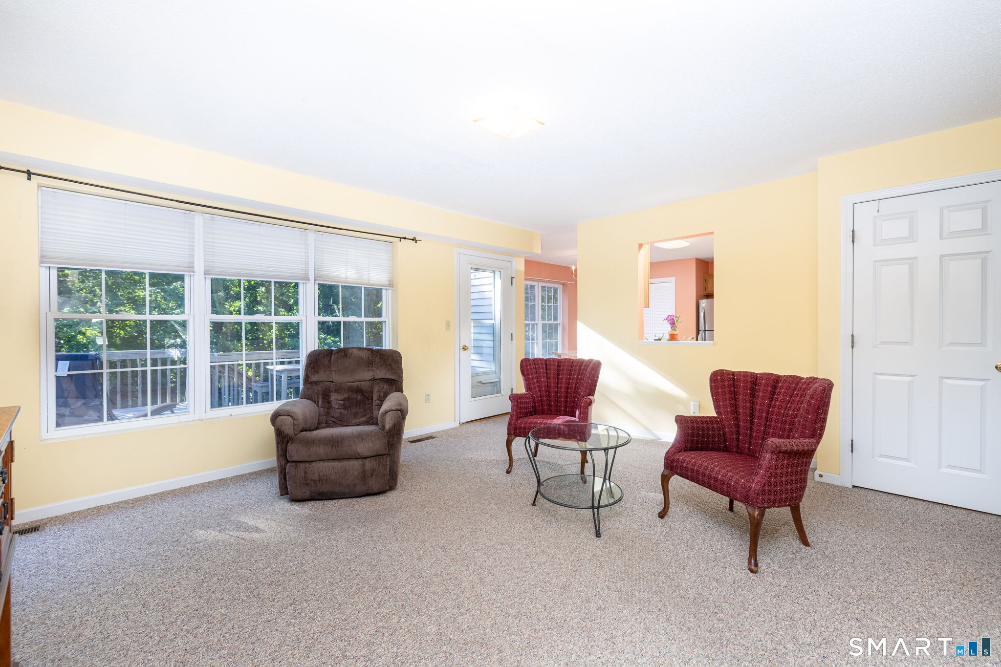 124 Cynrose Place photo 11