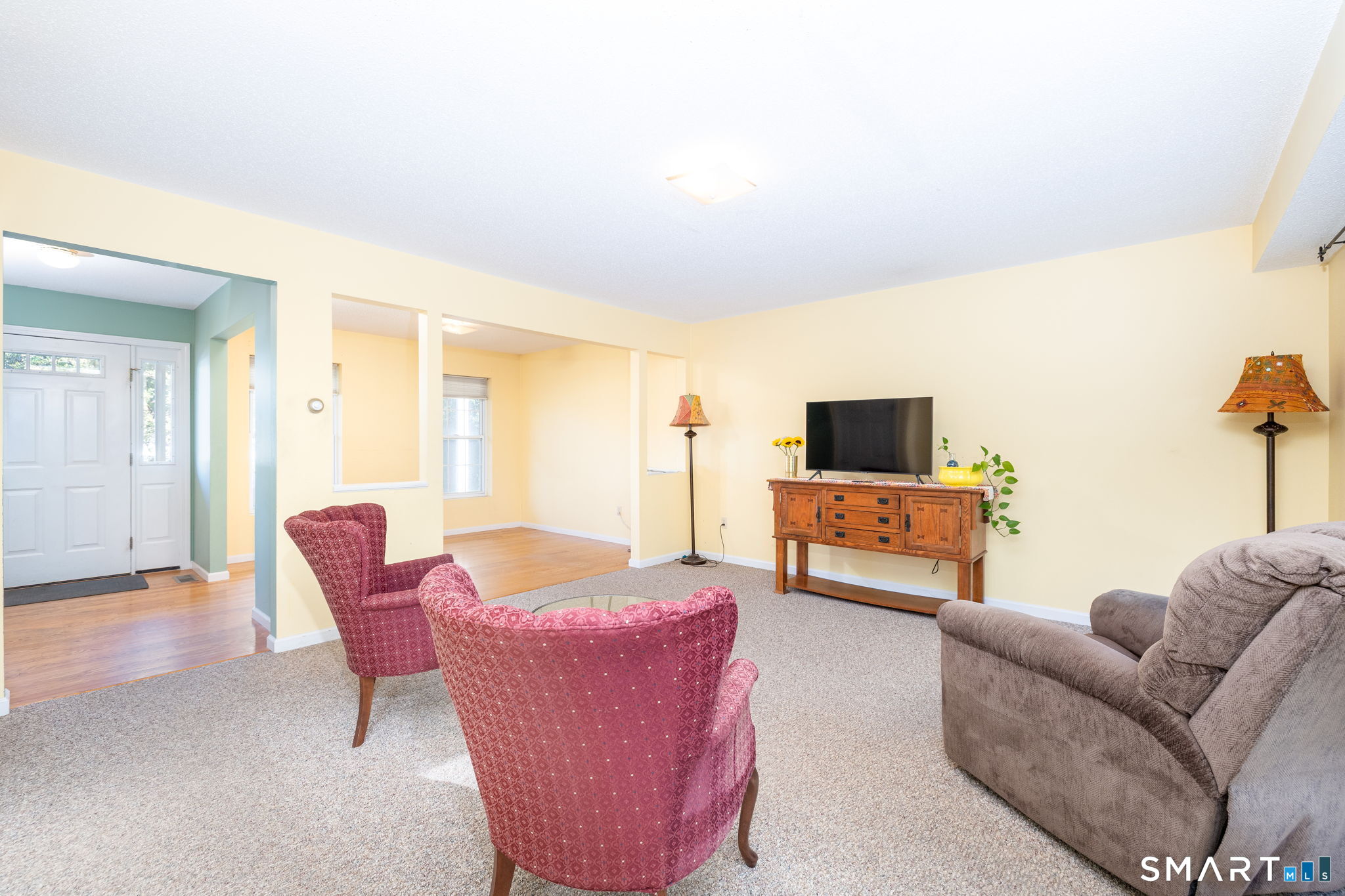 124 Cynrose Place photo 12