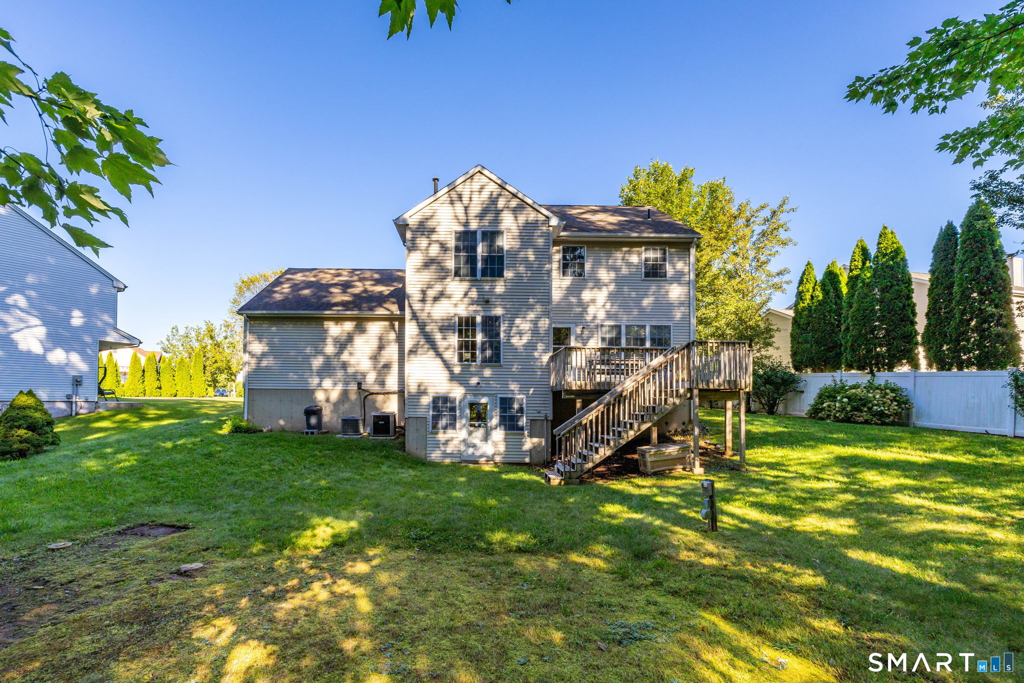 124 Cynrose Place photo 31